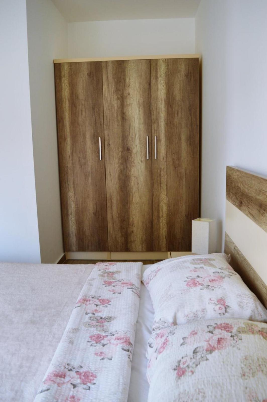 Apartments Nikčević view 4