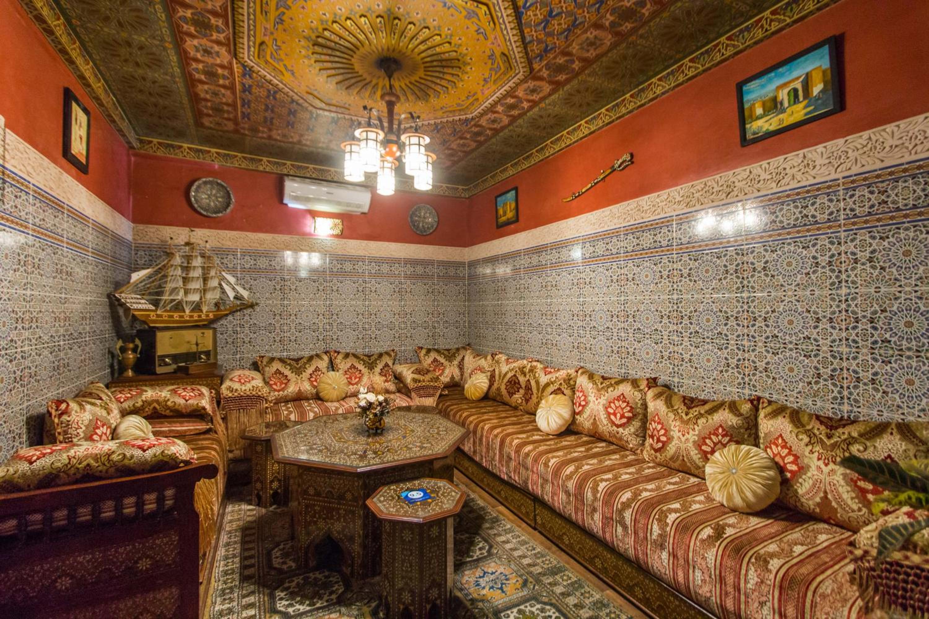 lounge