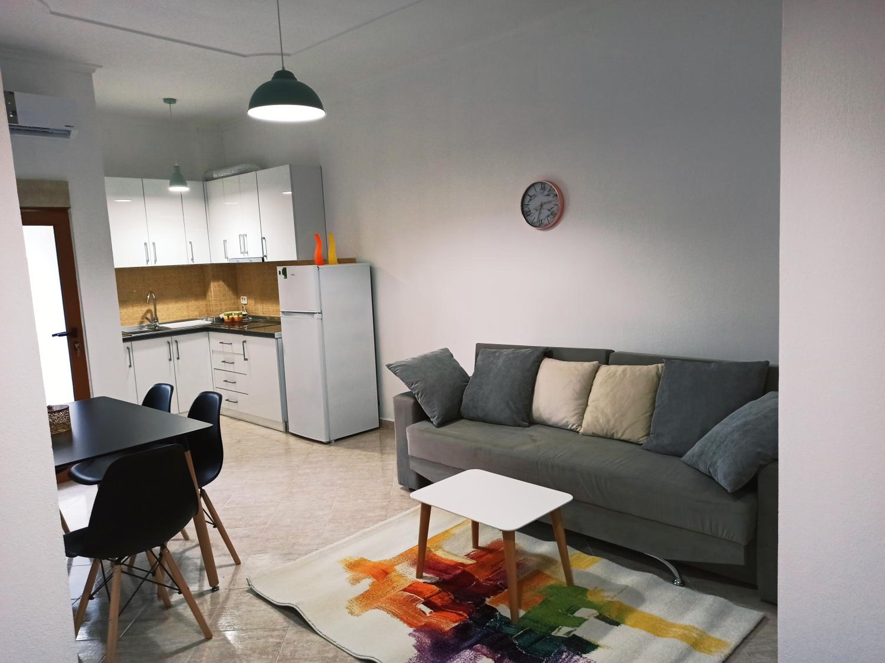 Lovely Apartment 2