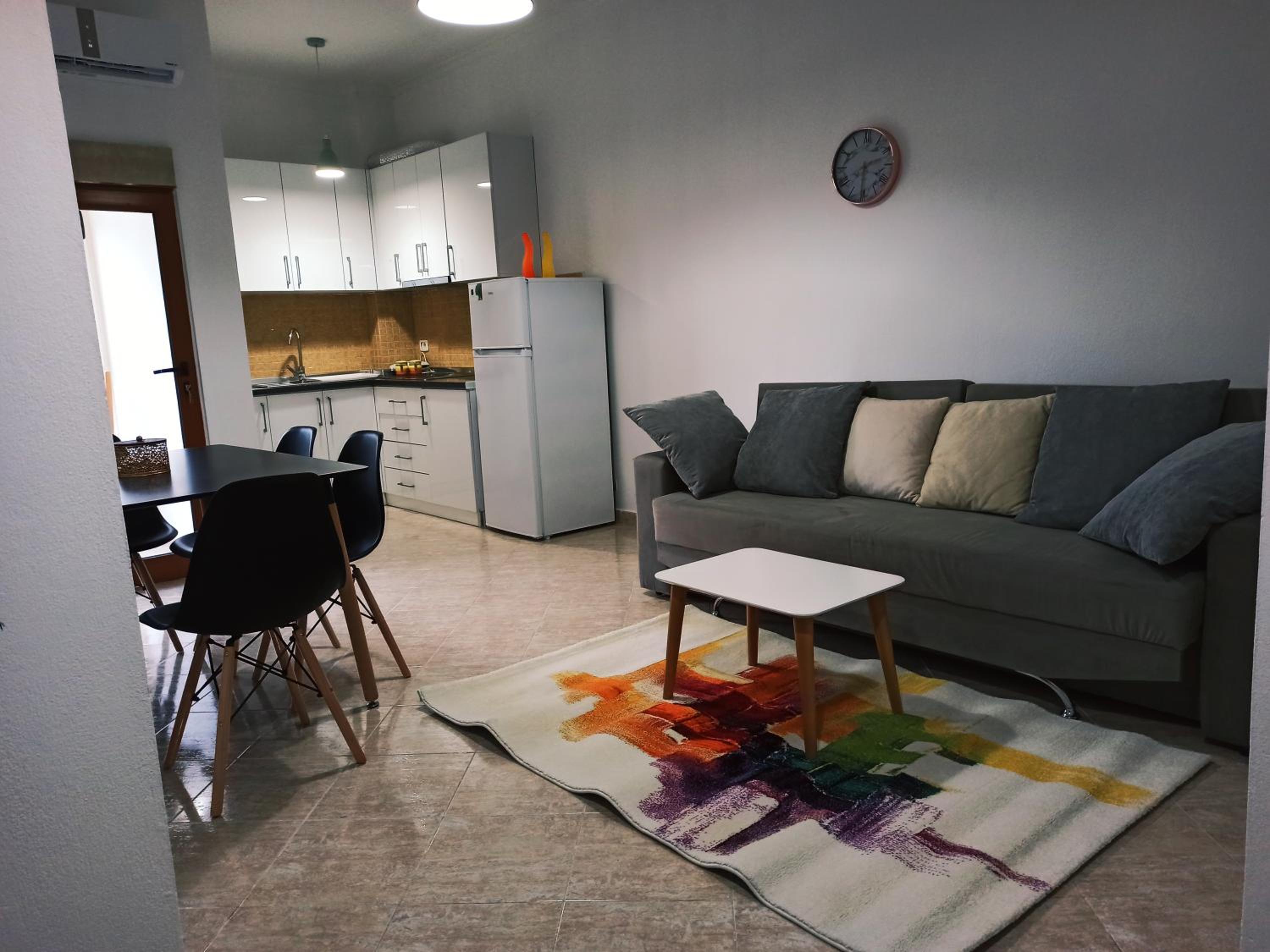 Lovely Apartment 2
