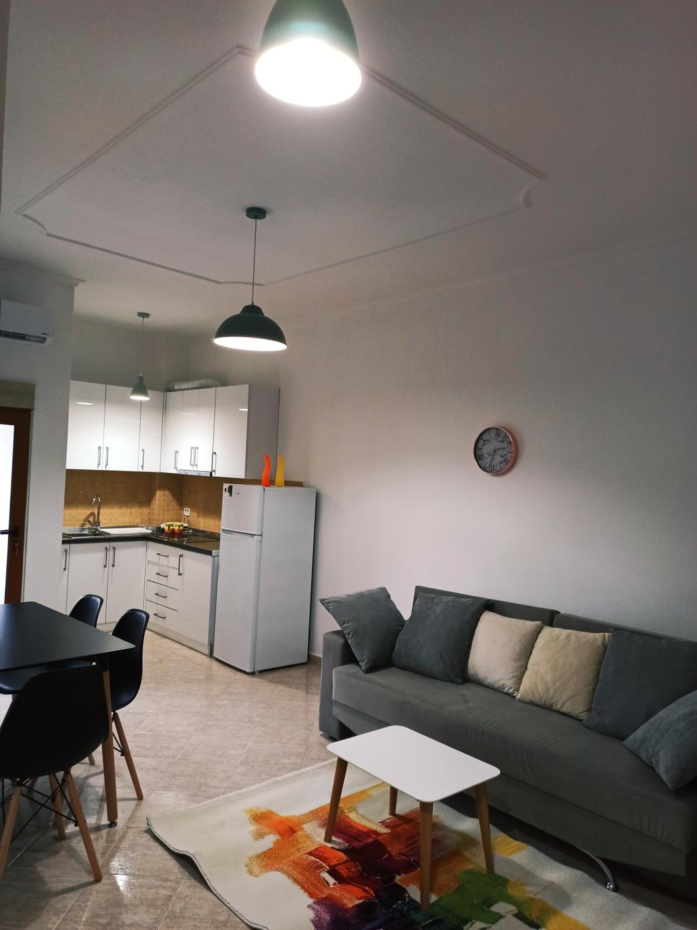 Lovely Apartment 2