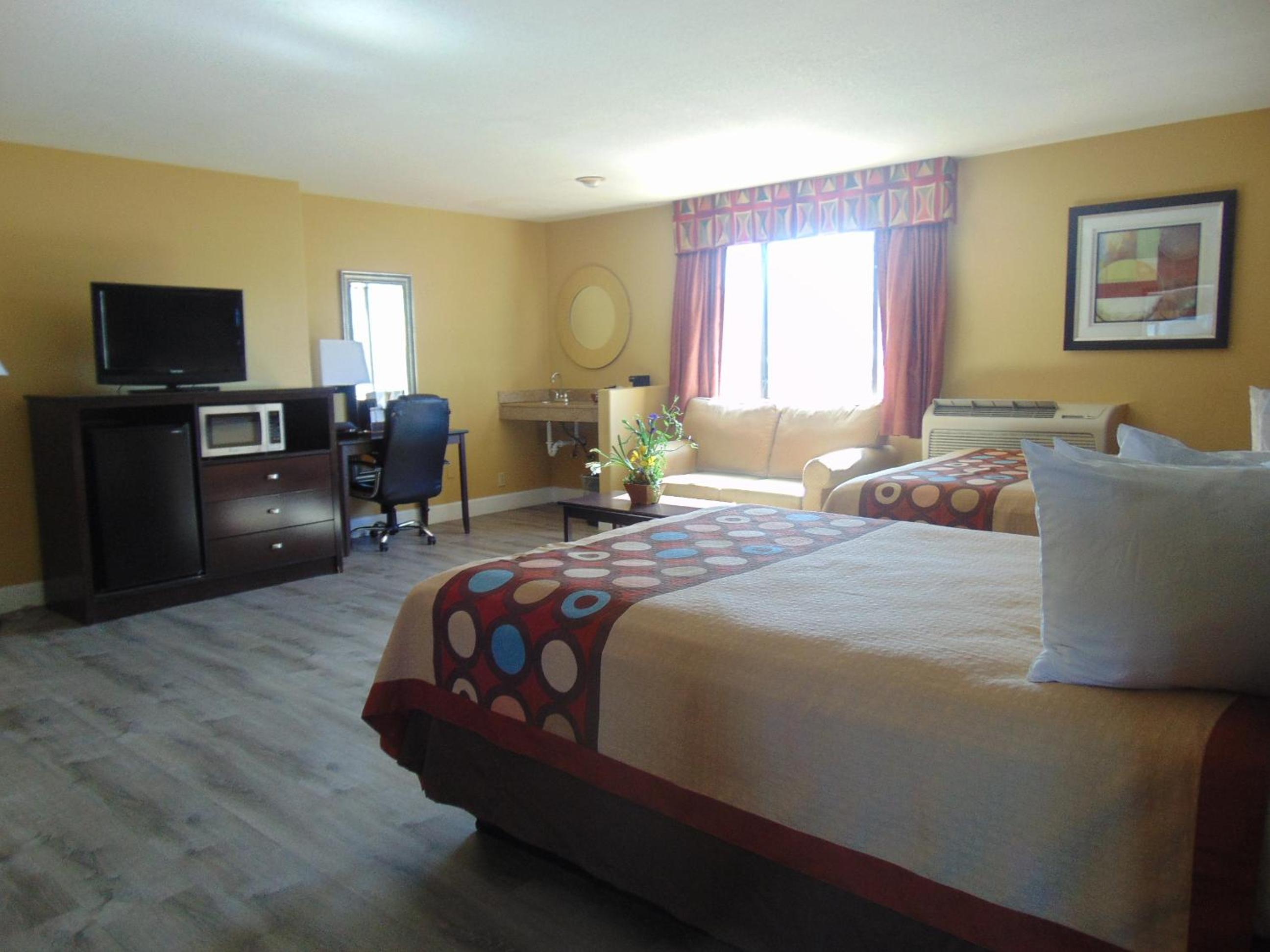 Payson Vacations - Super 8 by Wyndham Payson - Property Image 19