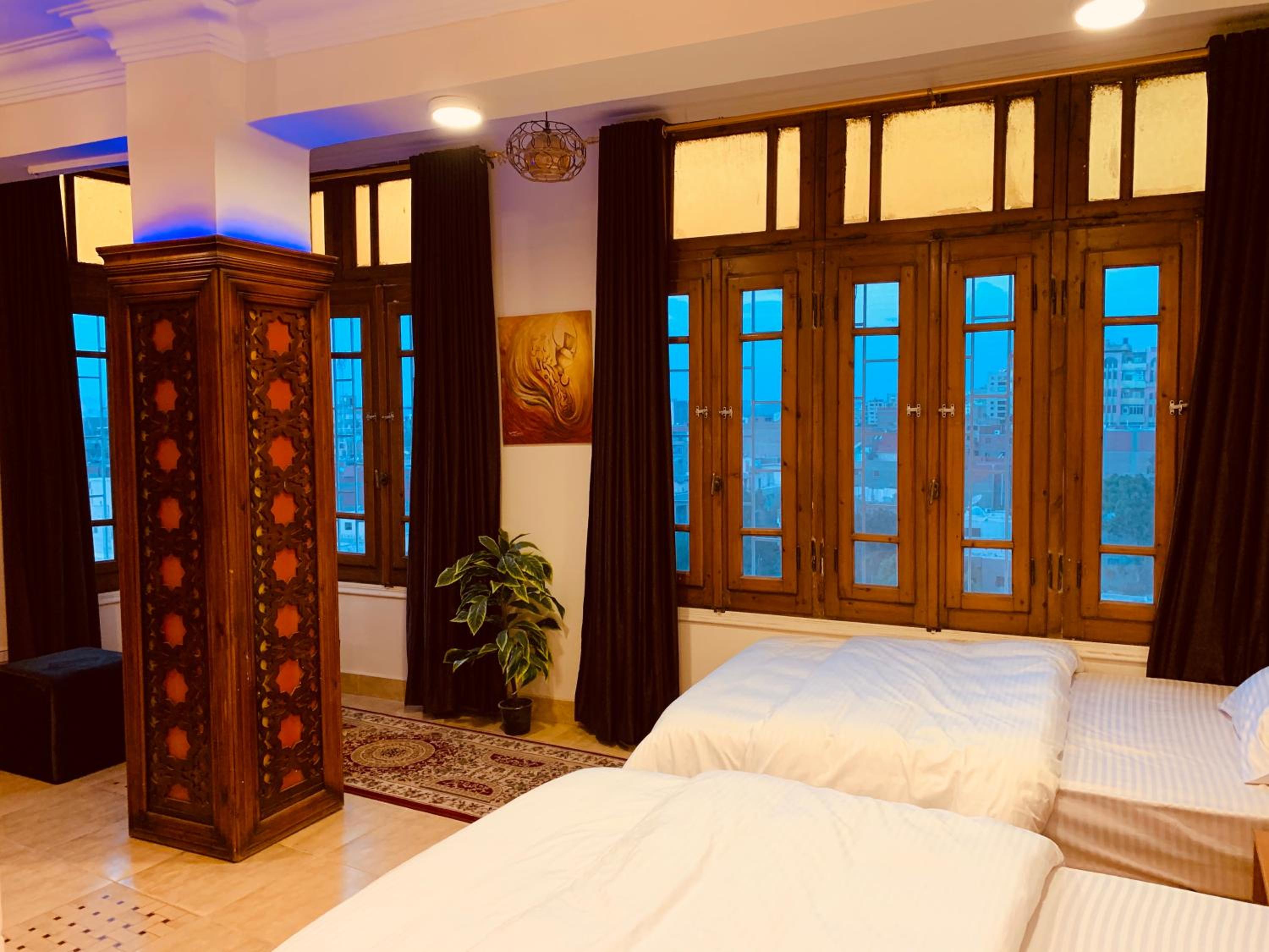 hotel room