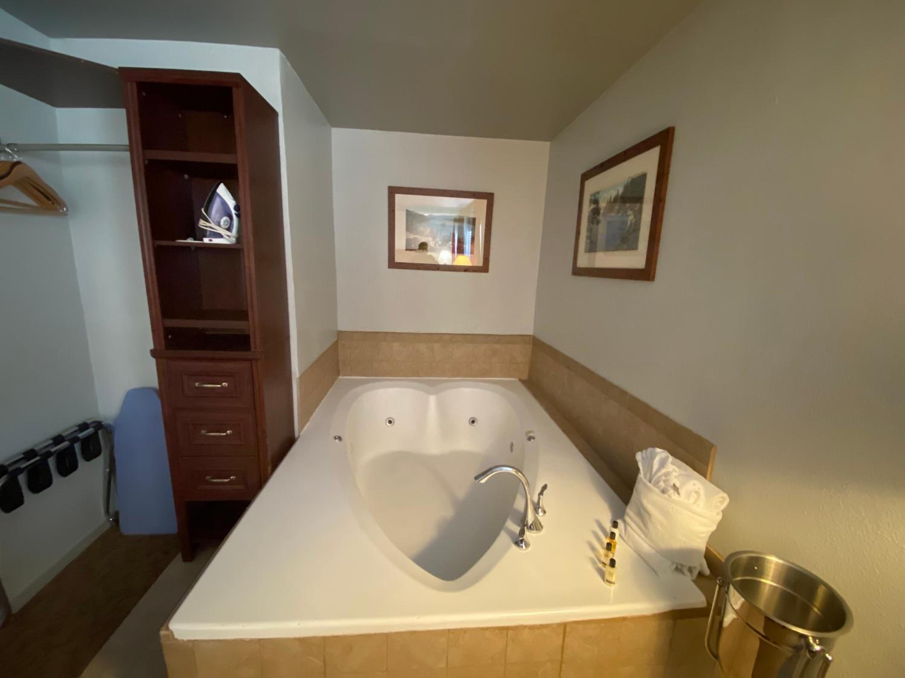 Lake Tahoe Vacations - Secrets Inn Lake Tahoe - Property Image 40
