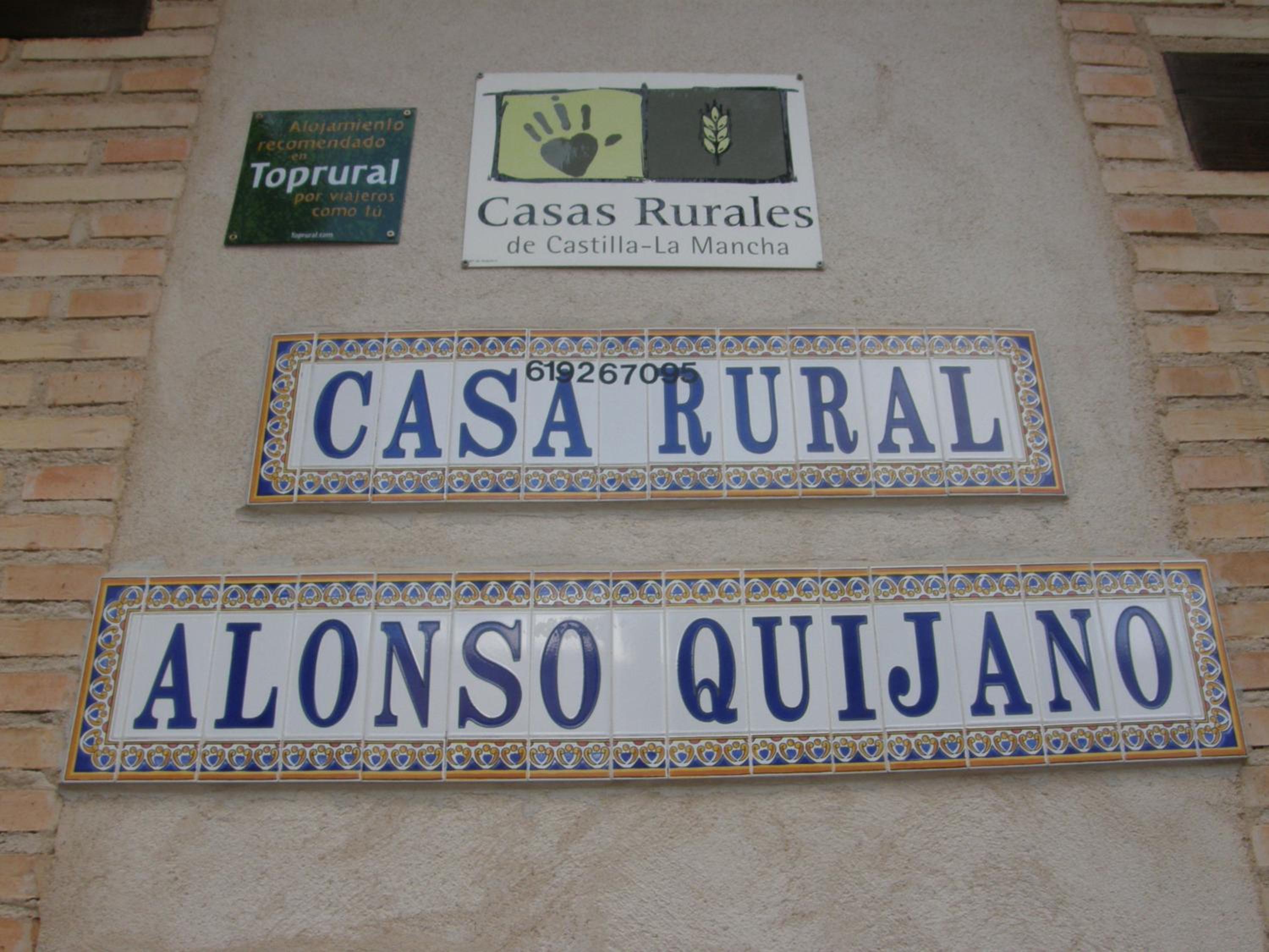 Casa Rural Alonso Quijano view 4
