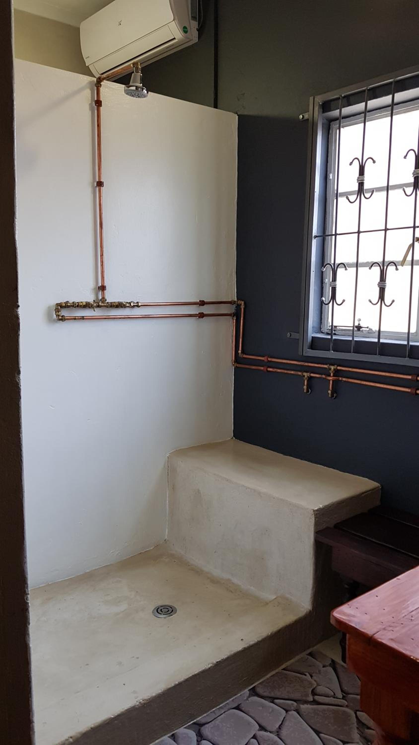 Rustique Paris Guest House view 3