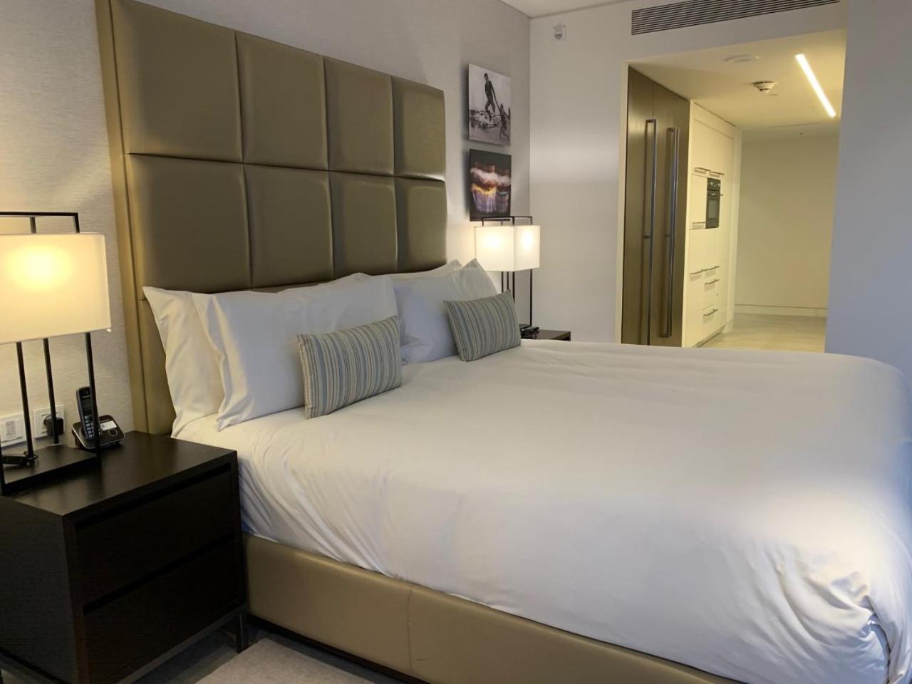 Business Class Marina Herzliya view 2