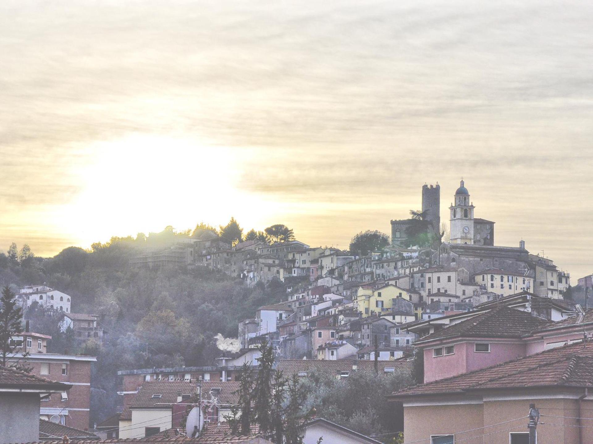 Borgo degli Angeli Arcola view 2
