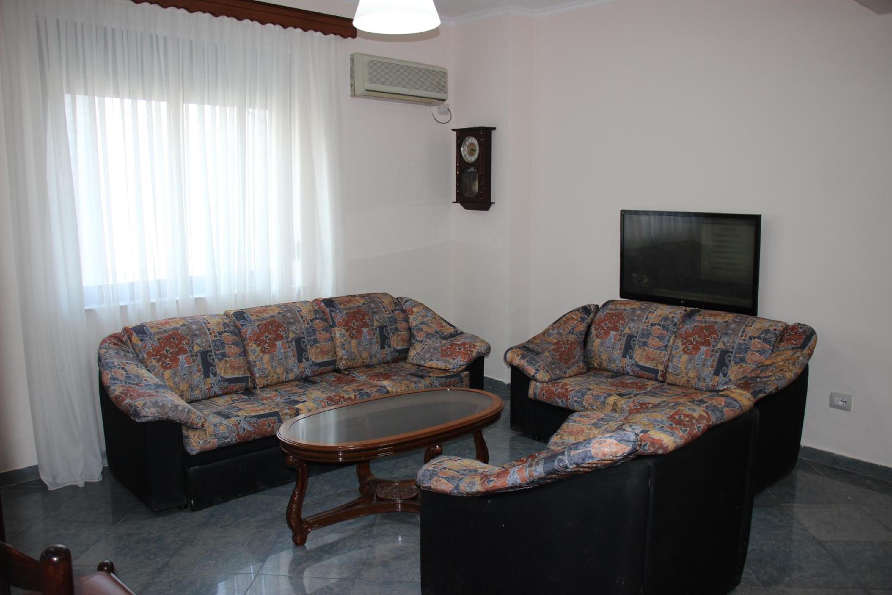 Ballo Apartments