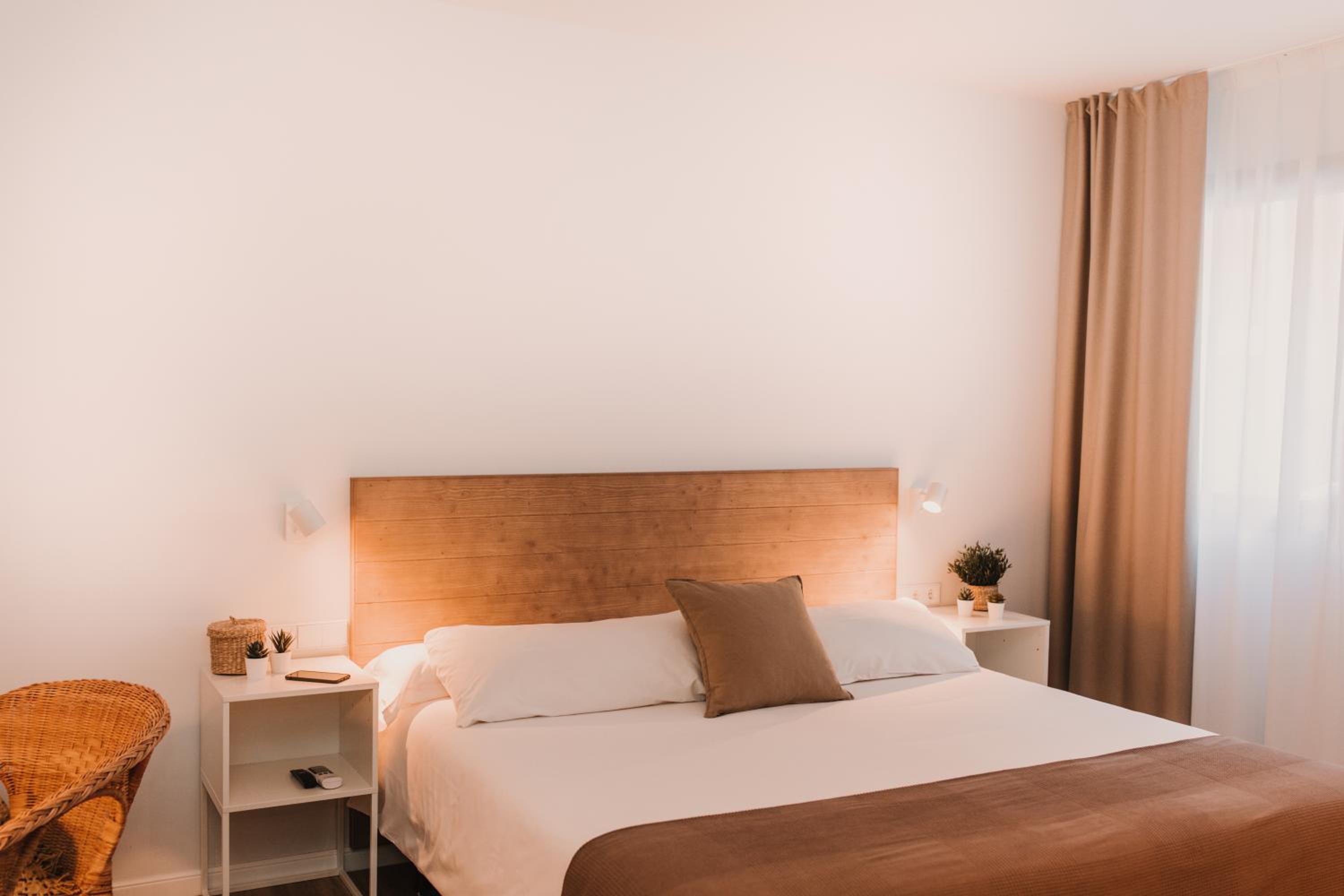 Lindala en Valencia — hotel room