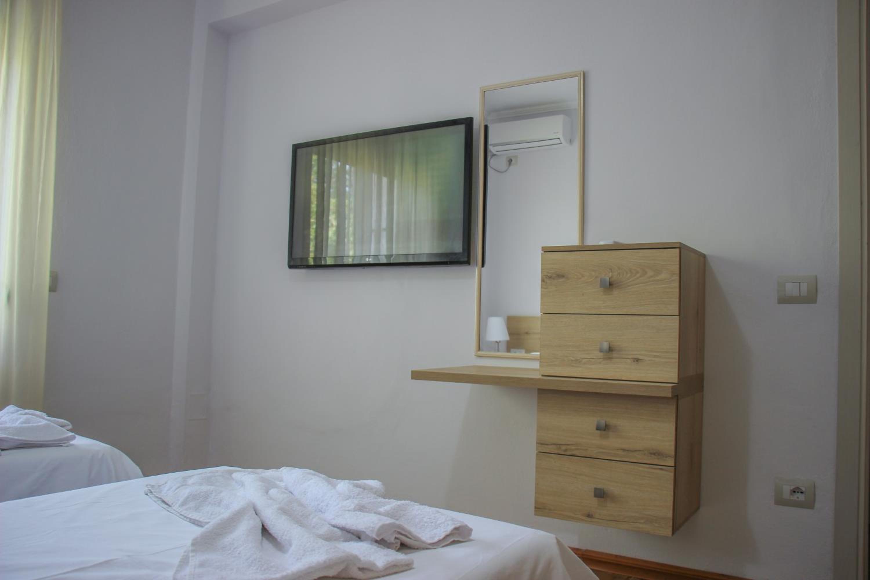 Ballo Apartments