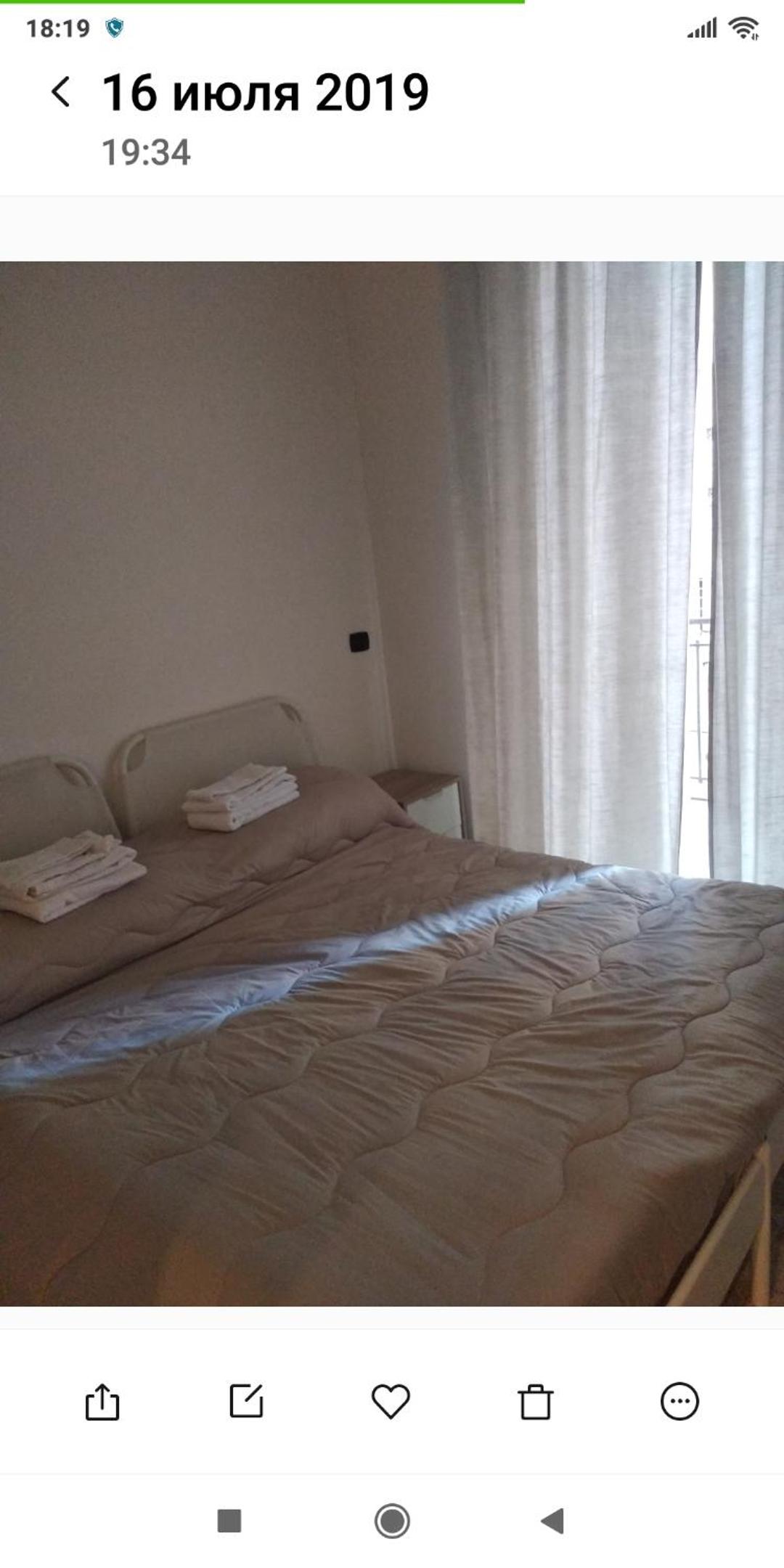 Home di F