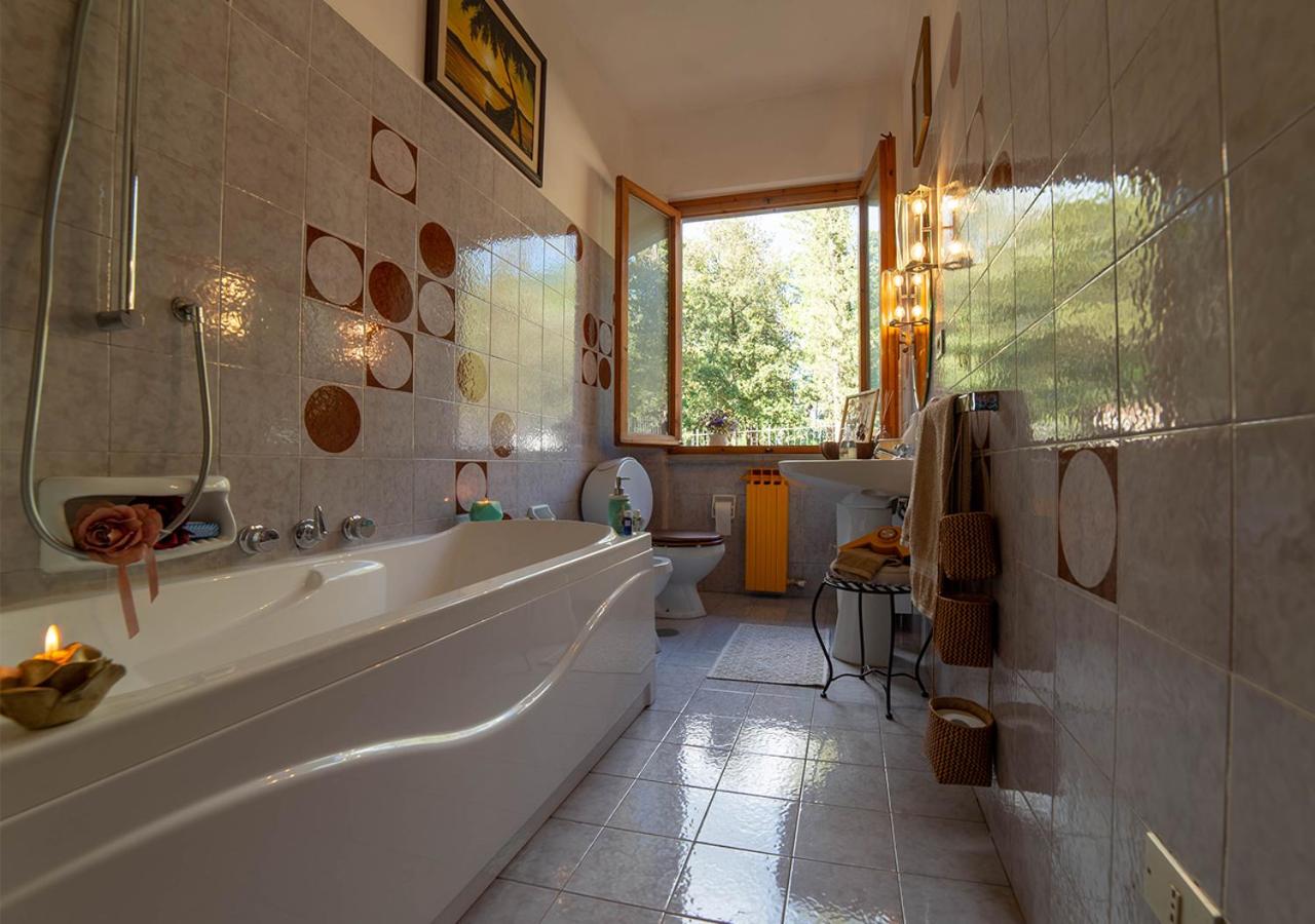 Vintage 70s Home