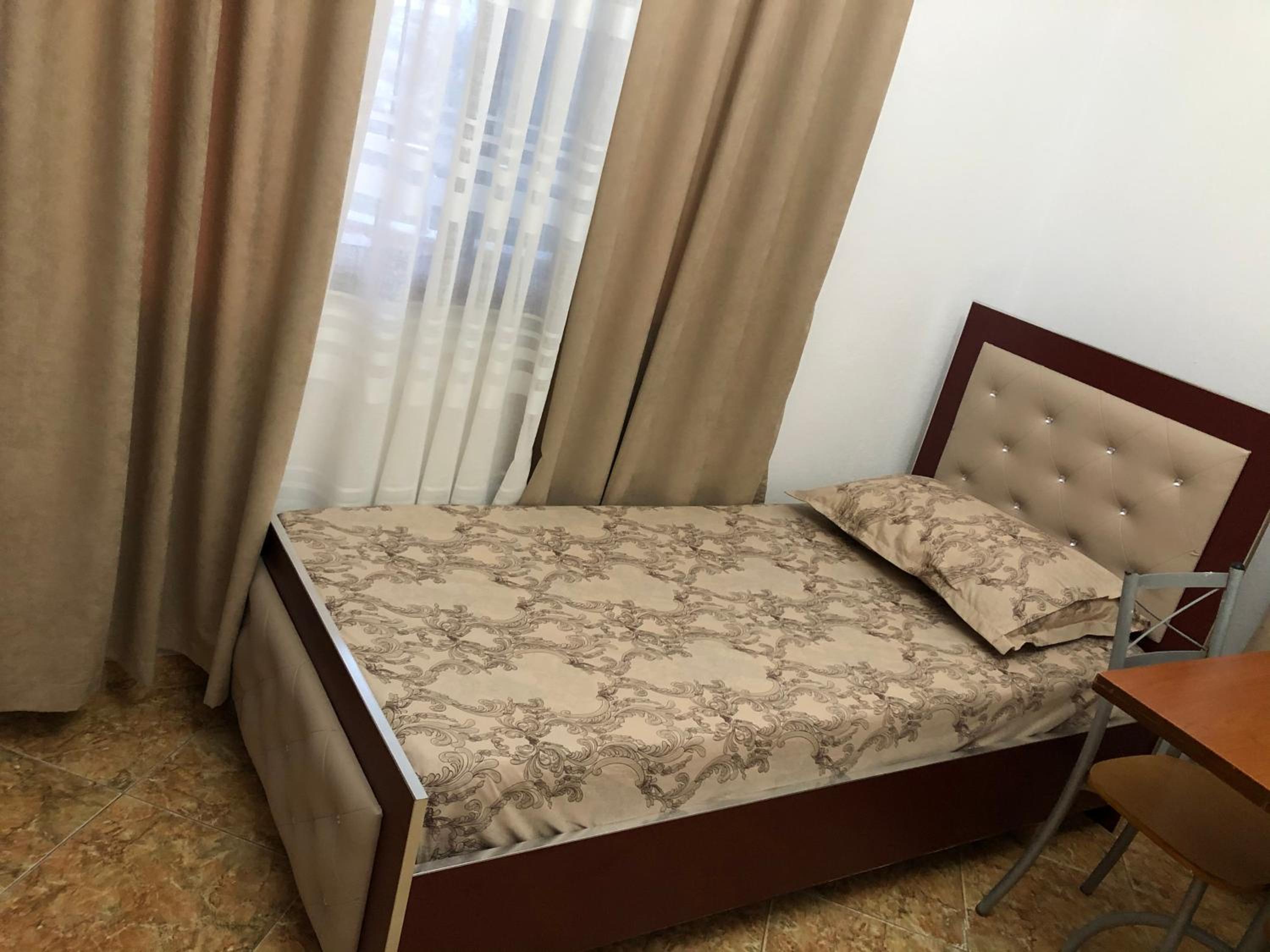 Guest House MURATI