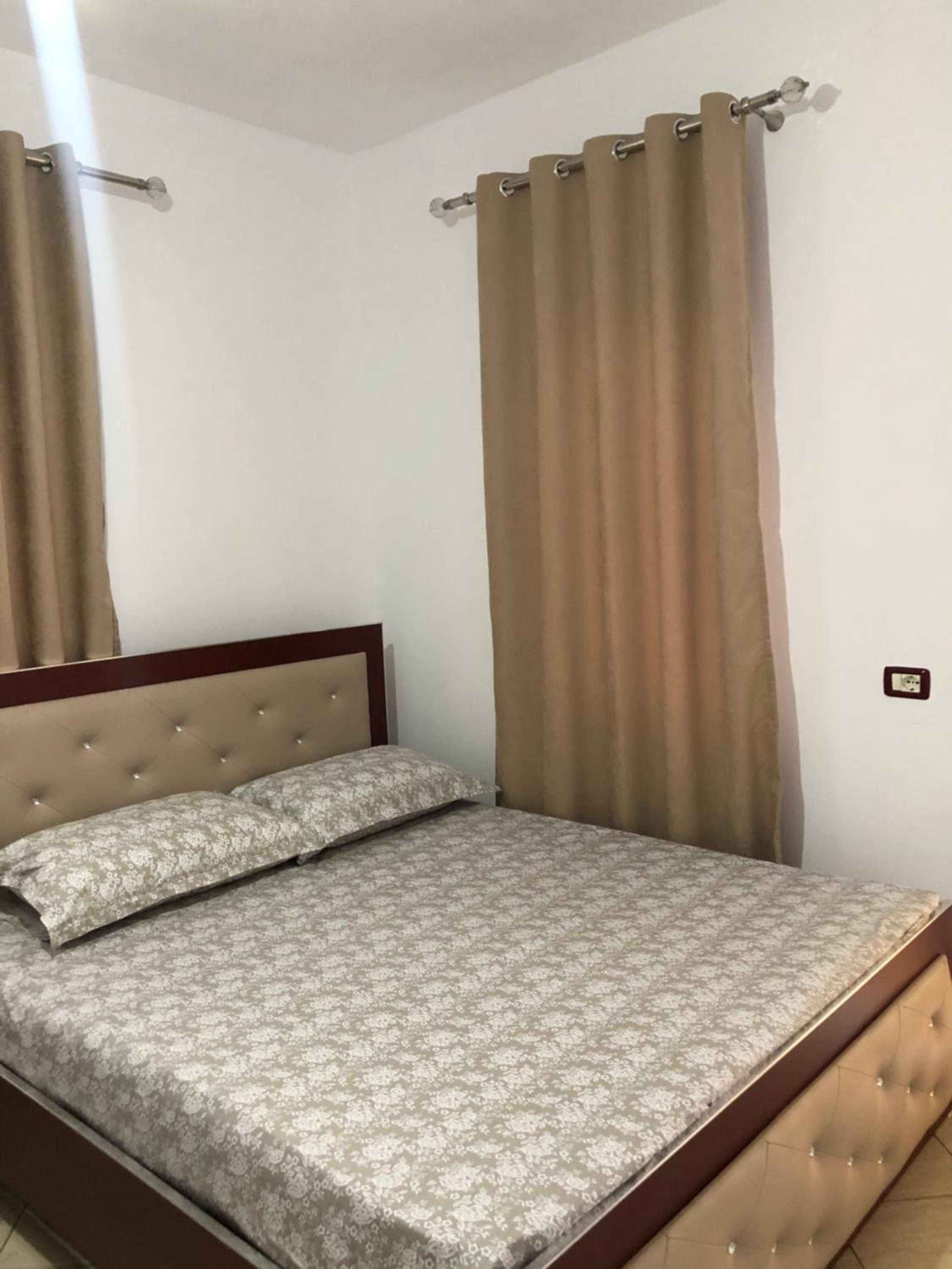 Guest House MURATI