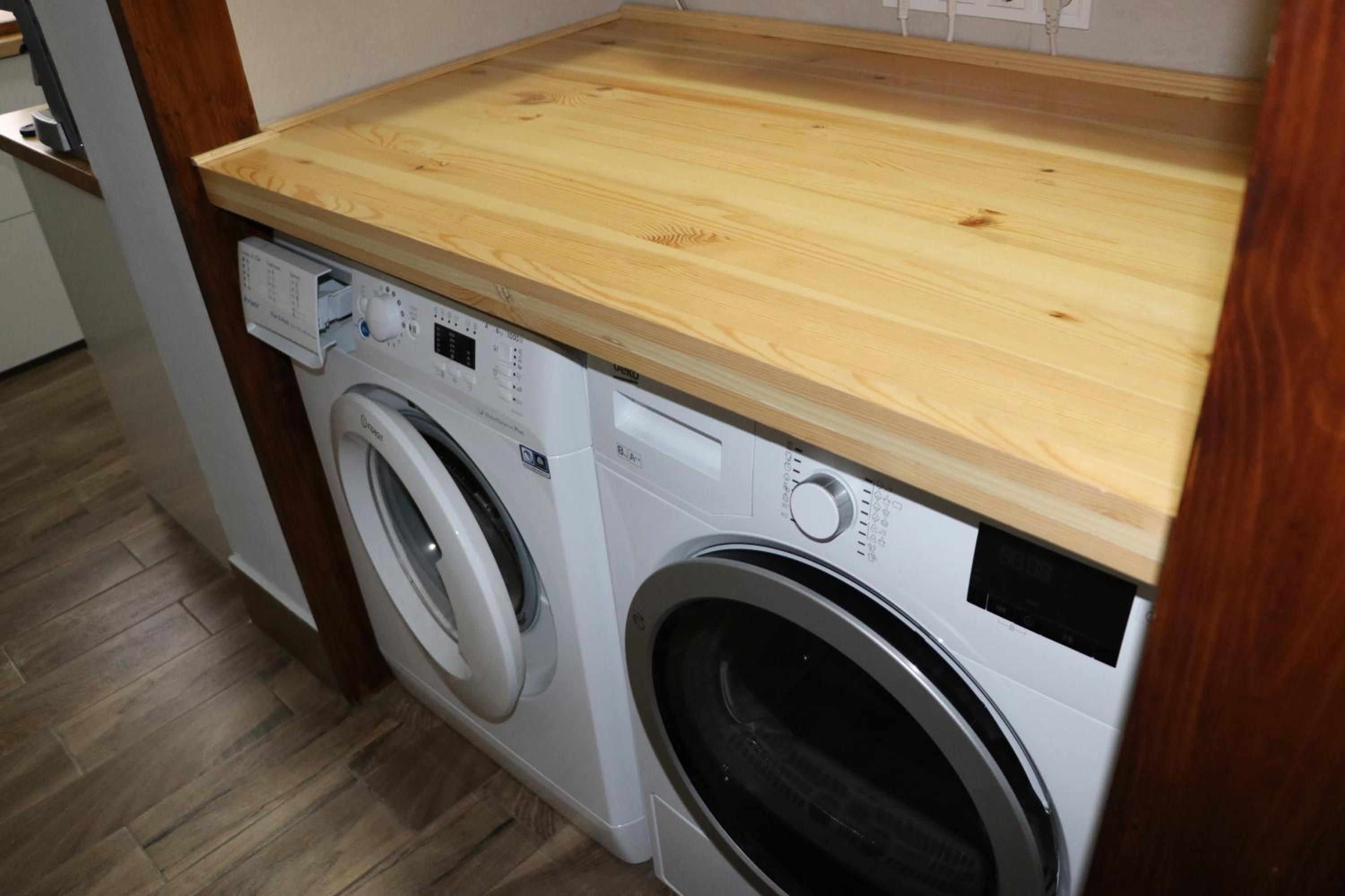 Photo 8