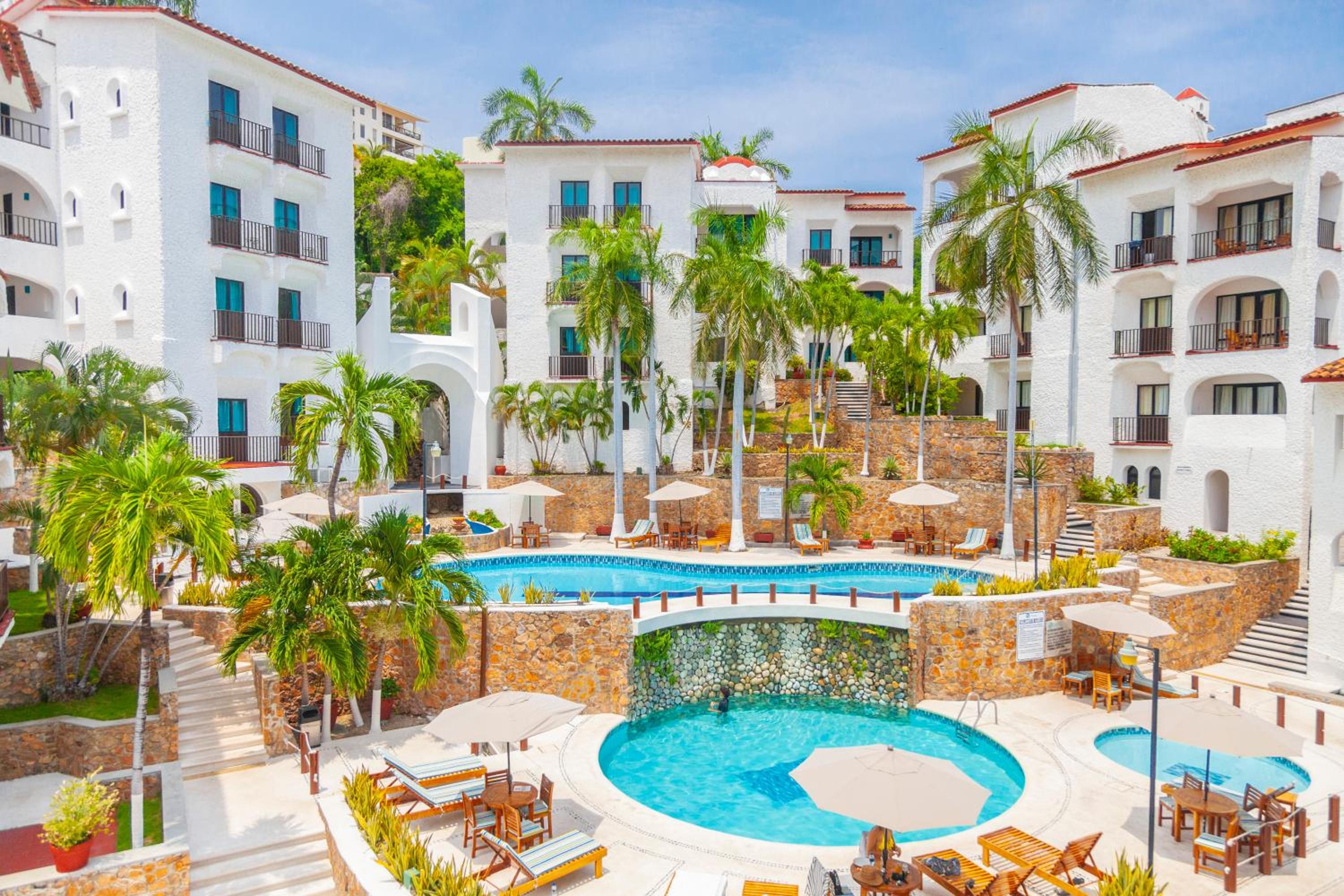 Huatulco Vacations - Hotel Marina Resort  Beach Club - Property Image 1