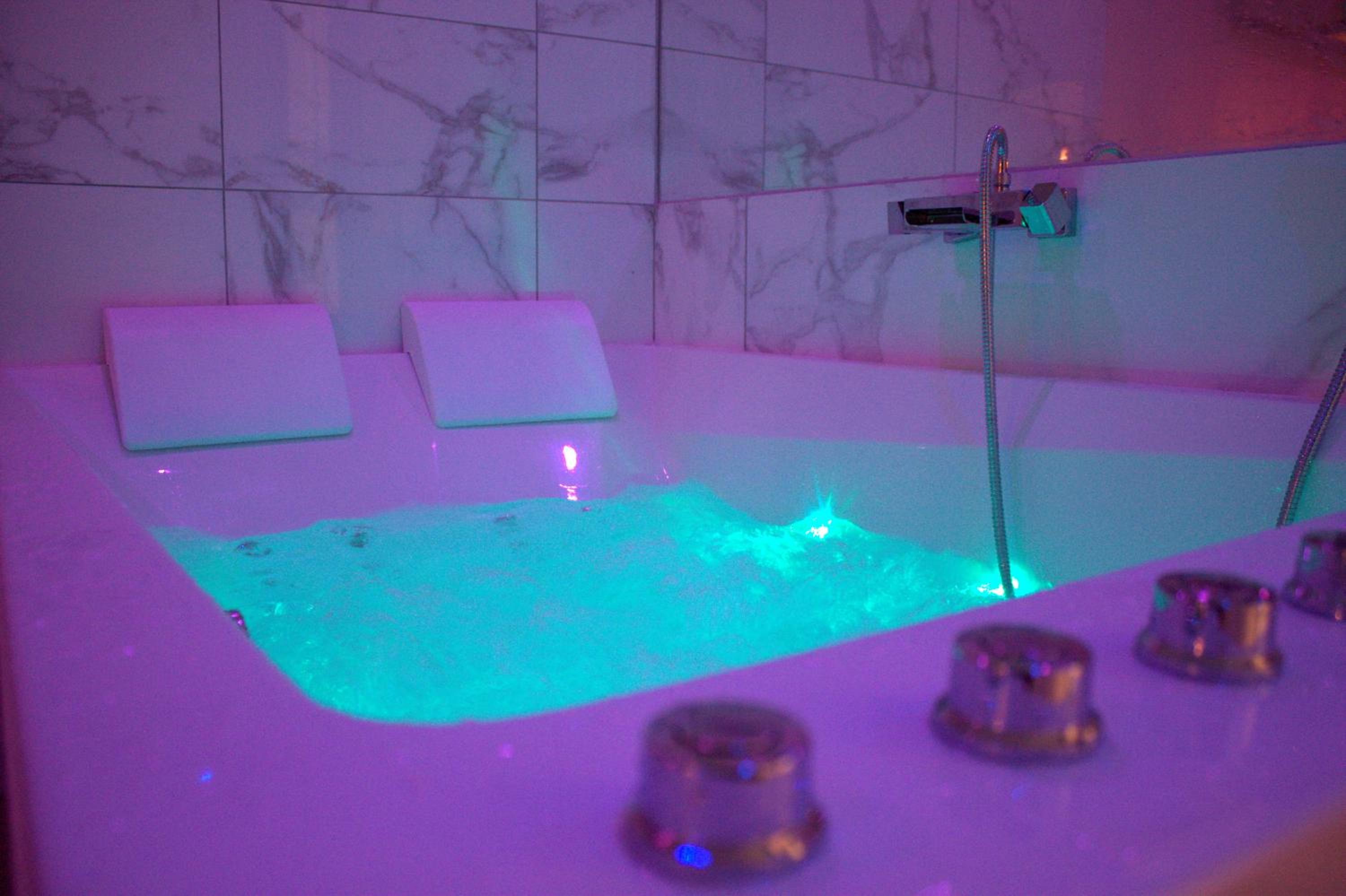 Hotel Le Nid De La Chouette - Appart Spa