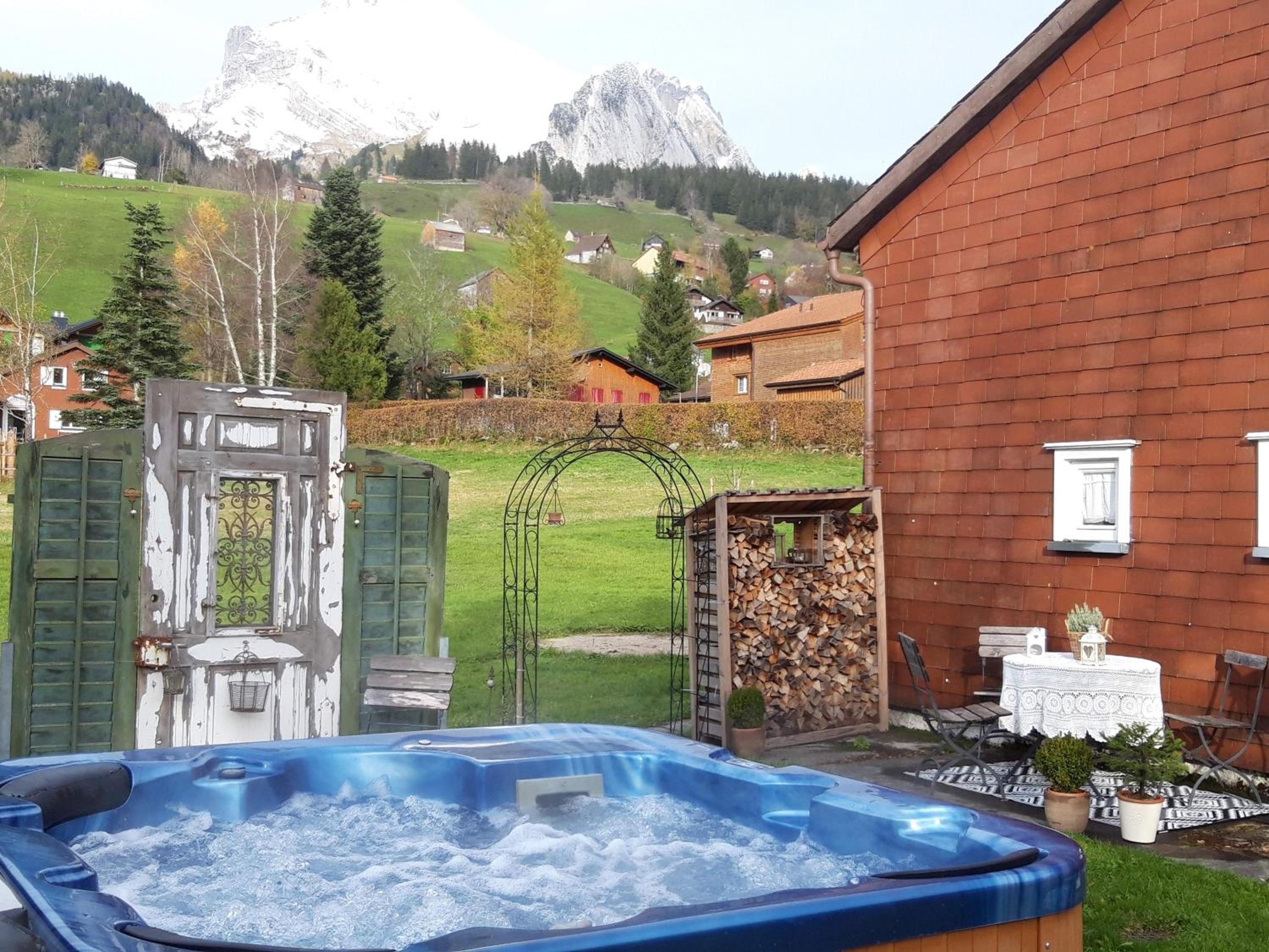 Studio Chic mit Whirlpool