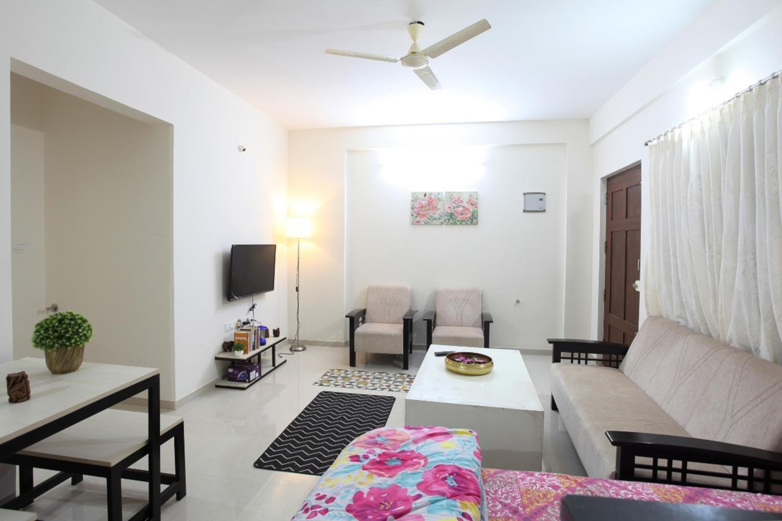Qualtems Guest House-with AC Options view 5