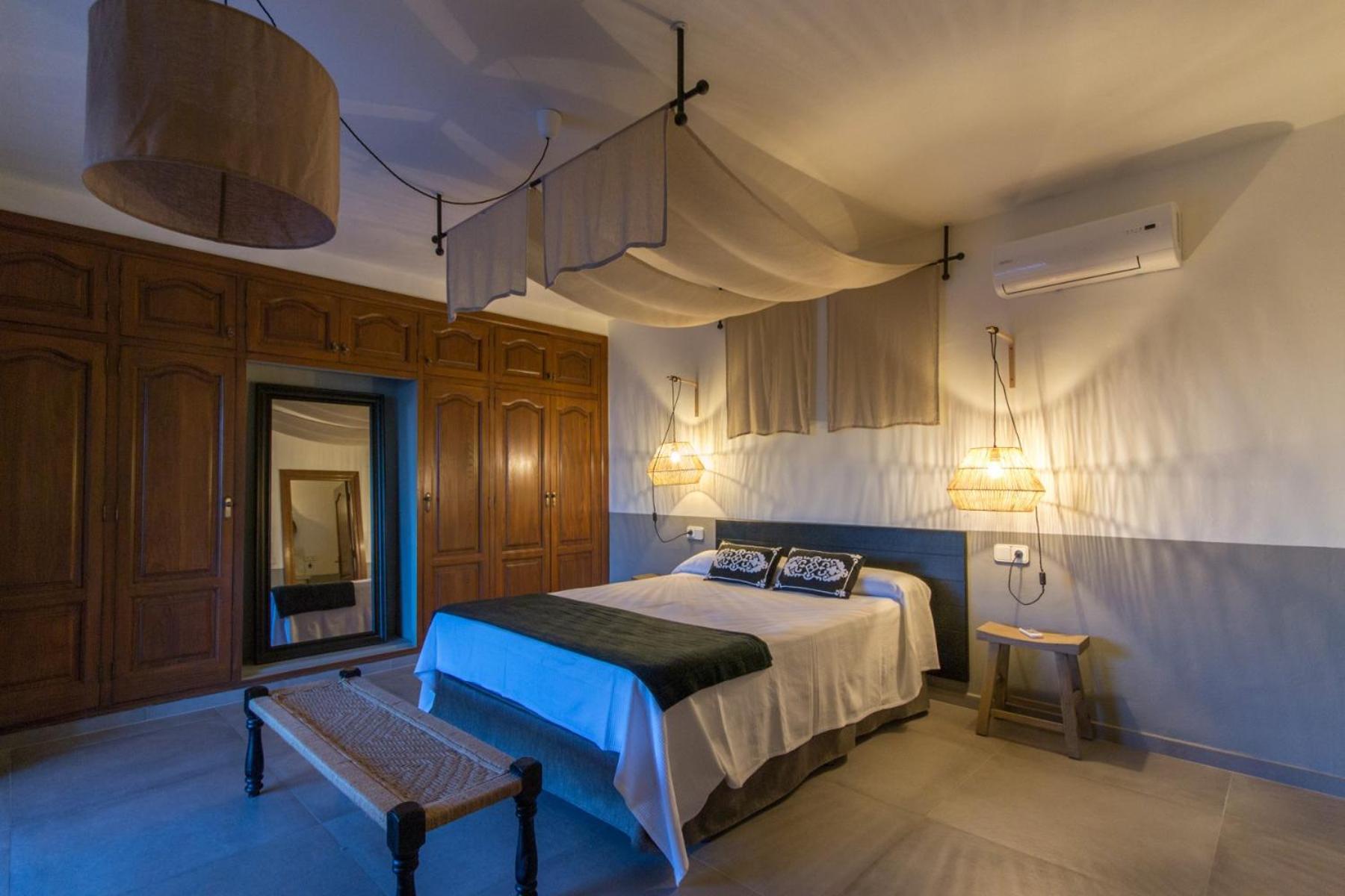 Villa Wicker by Eivillas
