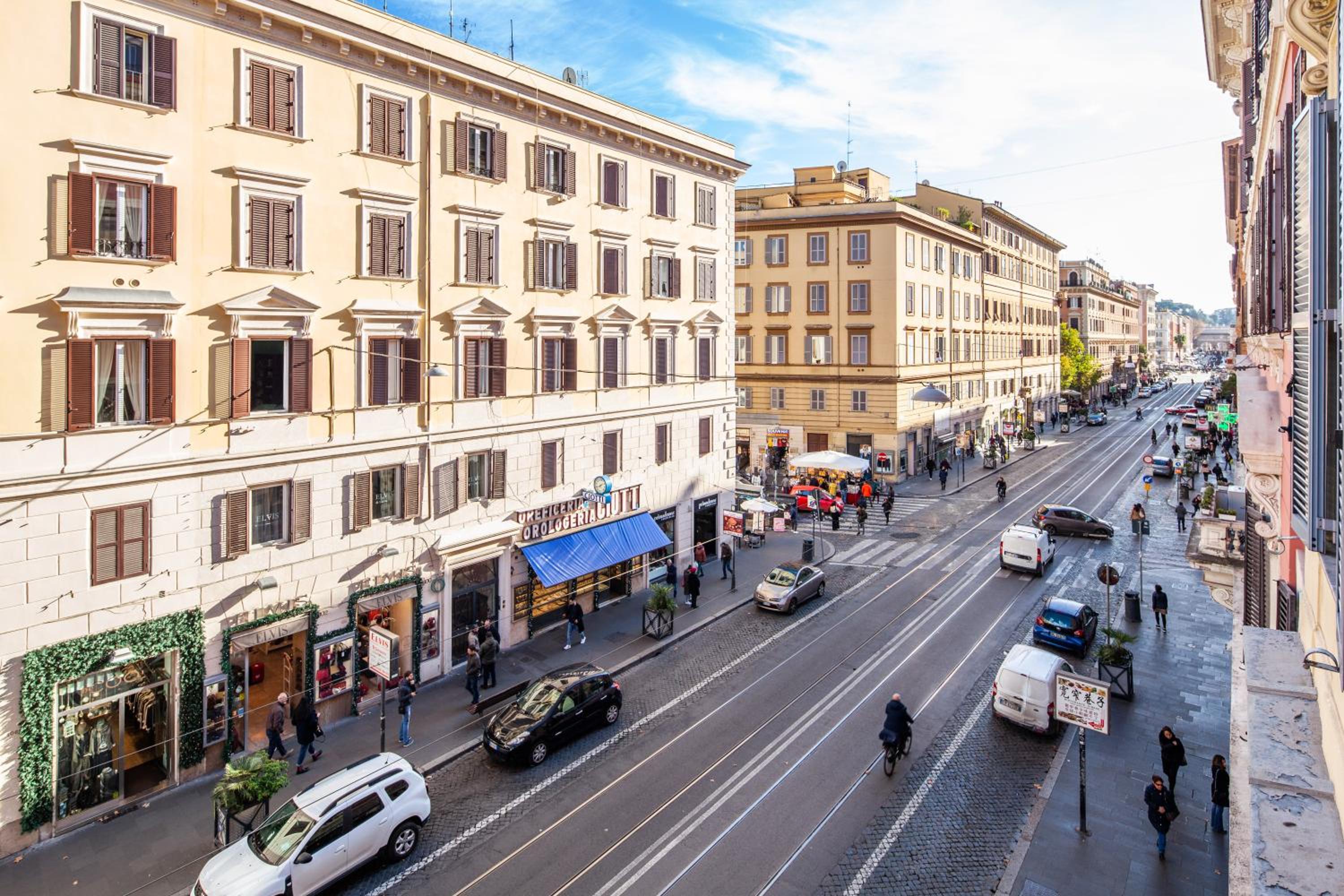 Residenza Ottaviano 105 by Hili