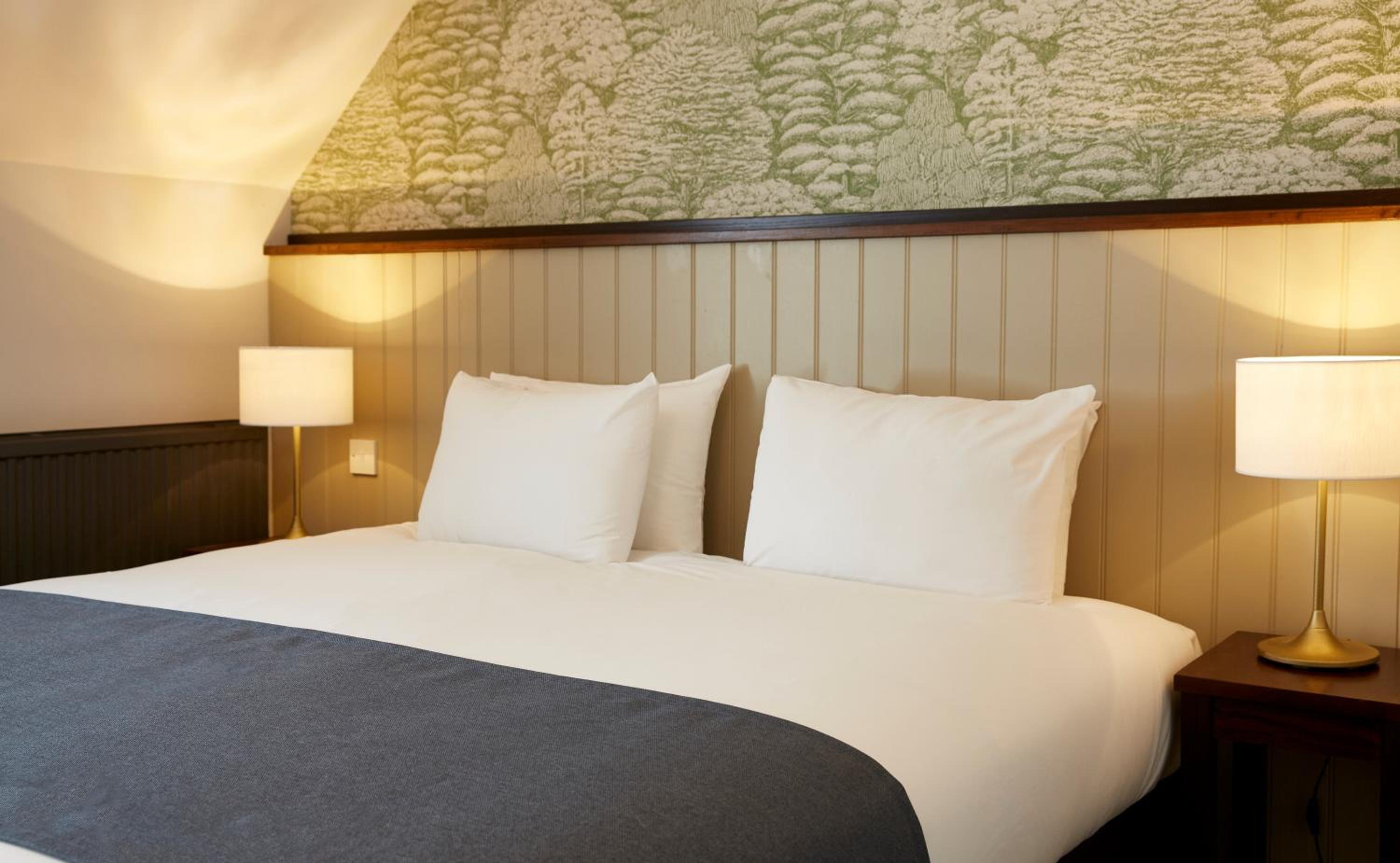 Ravensworth Arms by Chef & Brewer Collection view 5