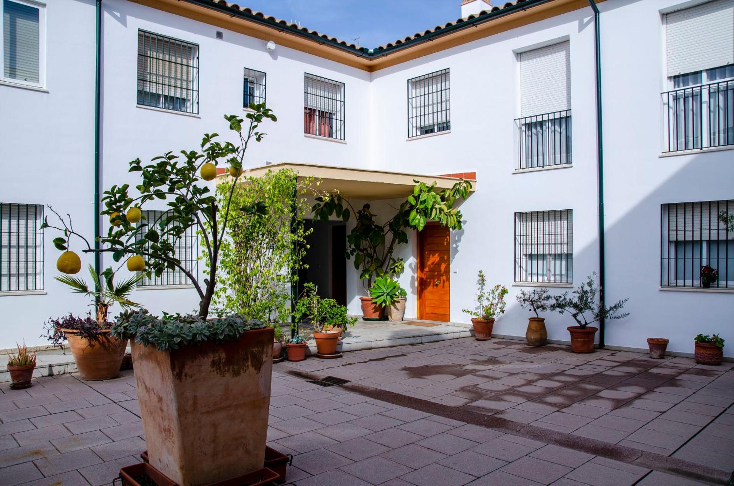 Mezquita Apart. with Free Parking