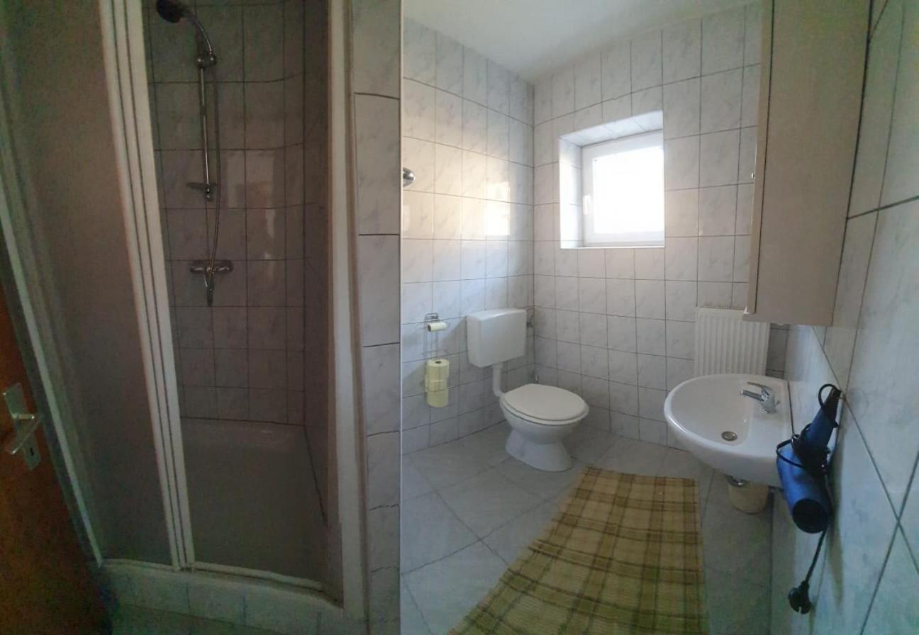 Photo 24