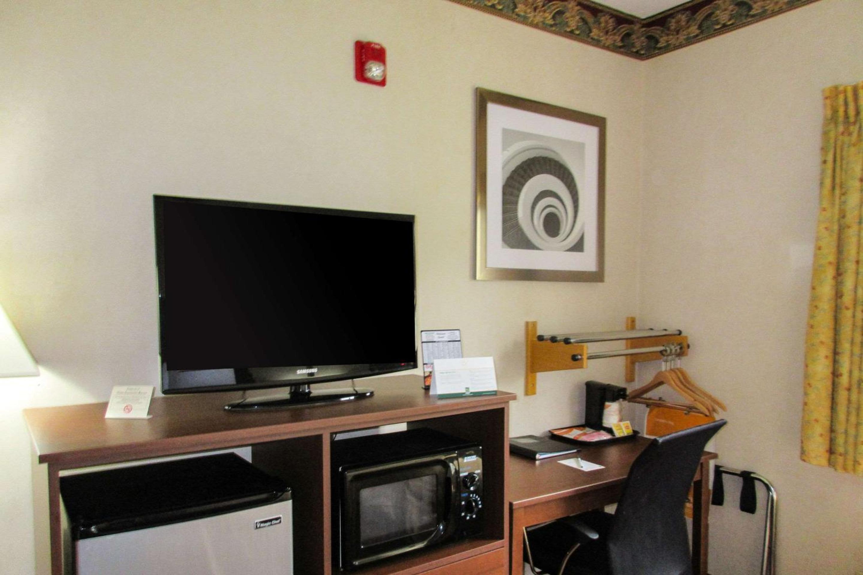 Quality Inn-Sawyer view 3