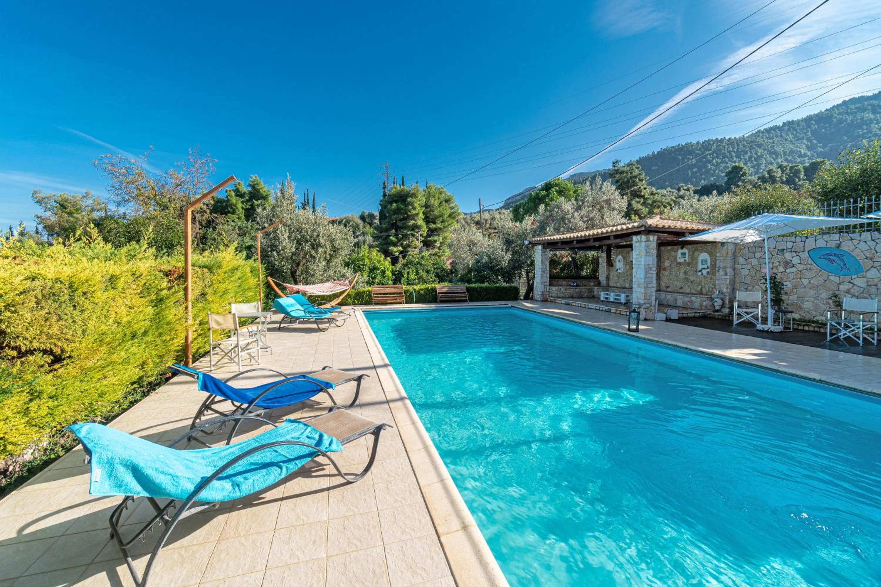 Villa Thea 1h 50min from Athens Intl Airport view 3