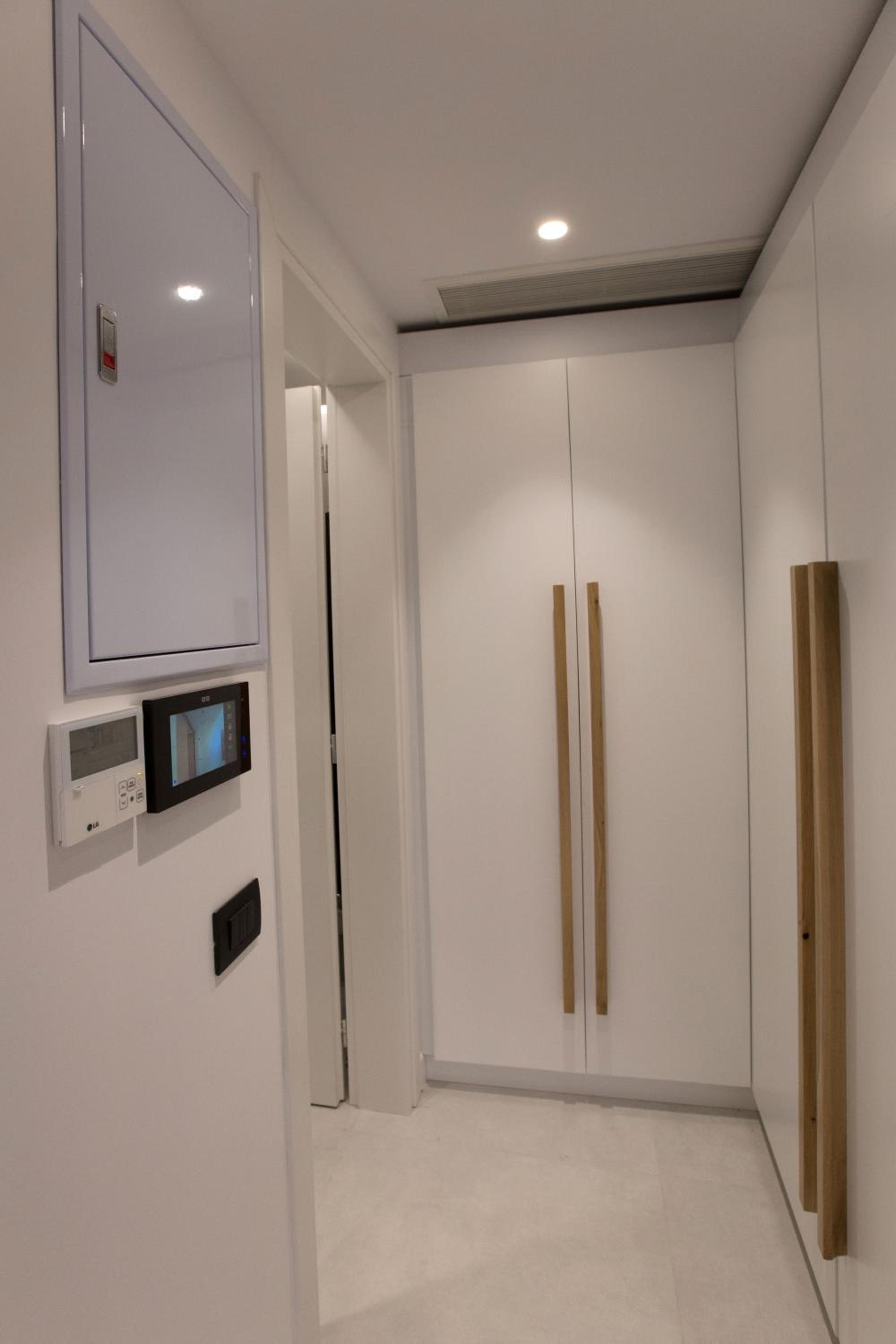 Acropolis Golden Suites by GHH