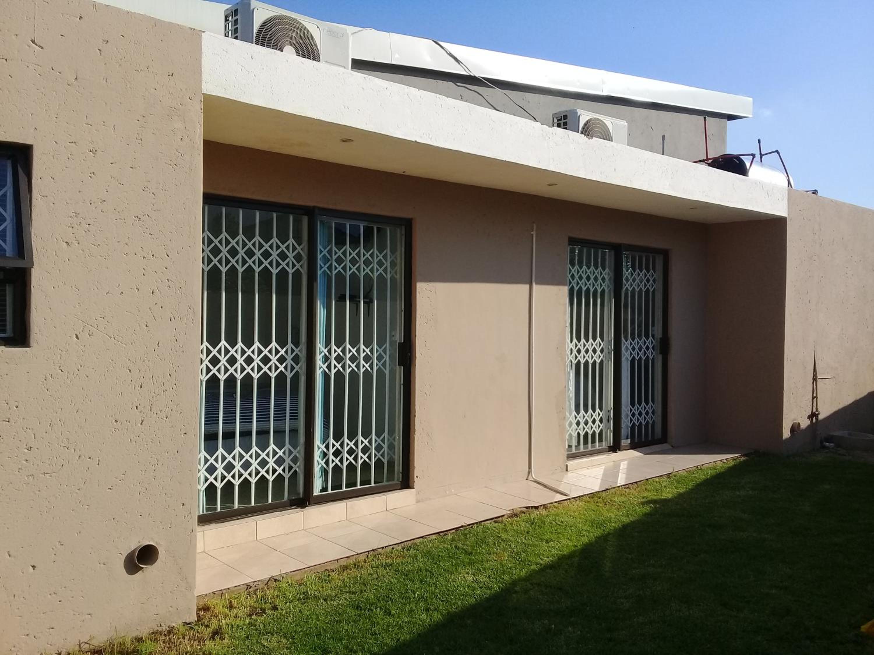 Oteng Lifestyle BnB view 5