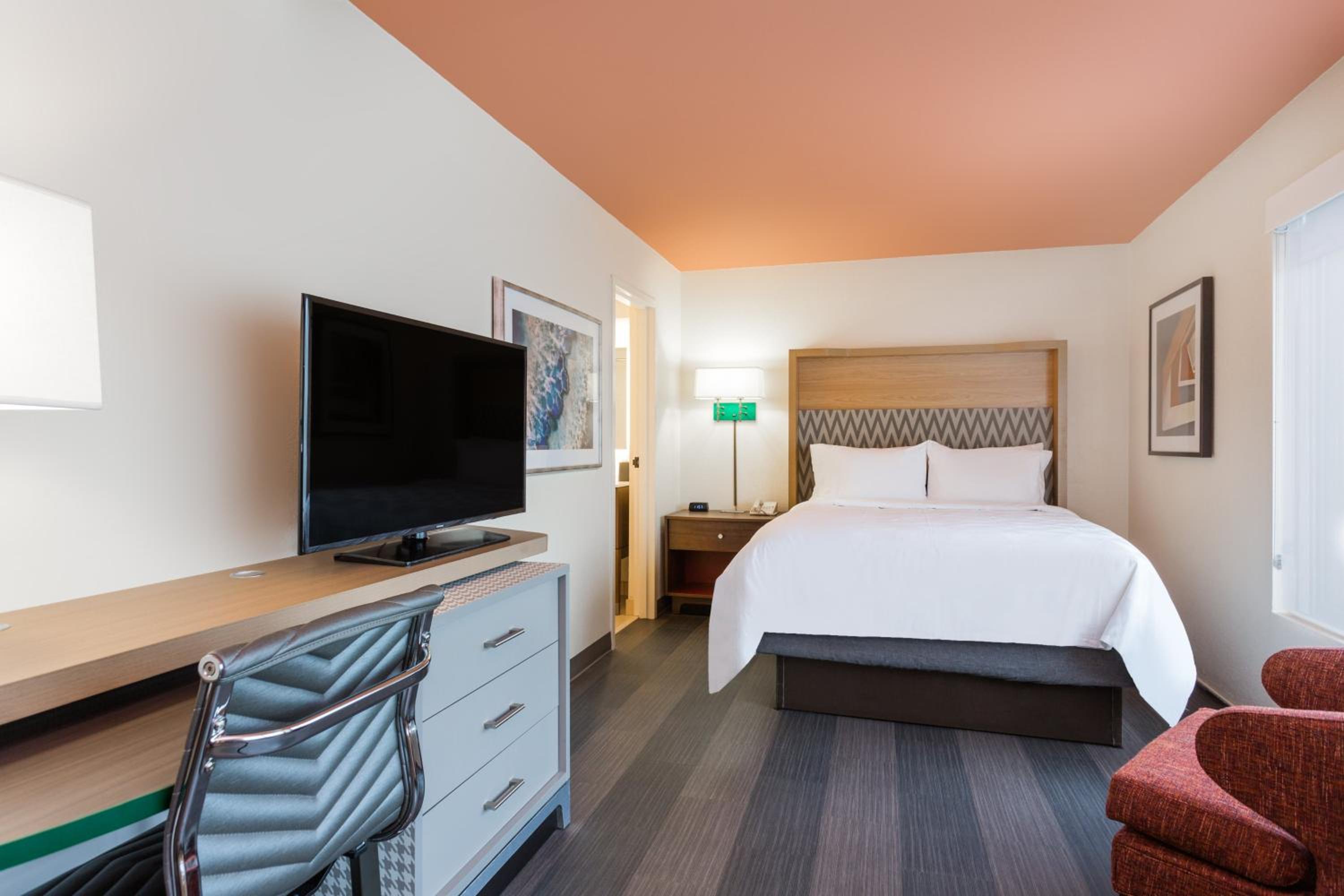 Holiday Inn Timonium, an IHG Hotel - Property Image 5
