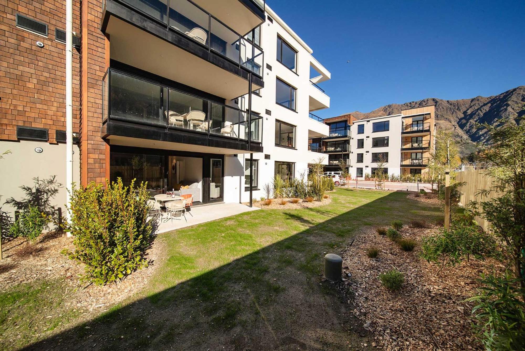 Mara Apartment at the base of Coronet Peak