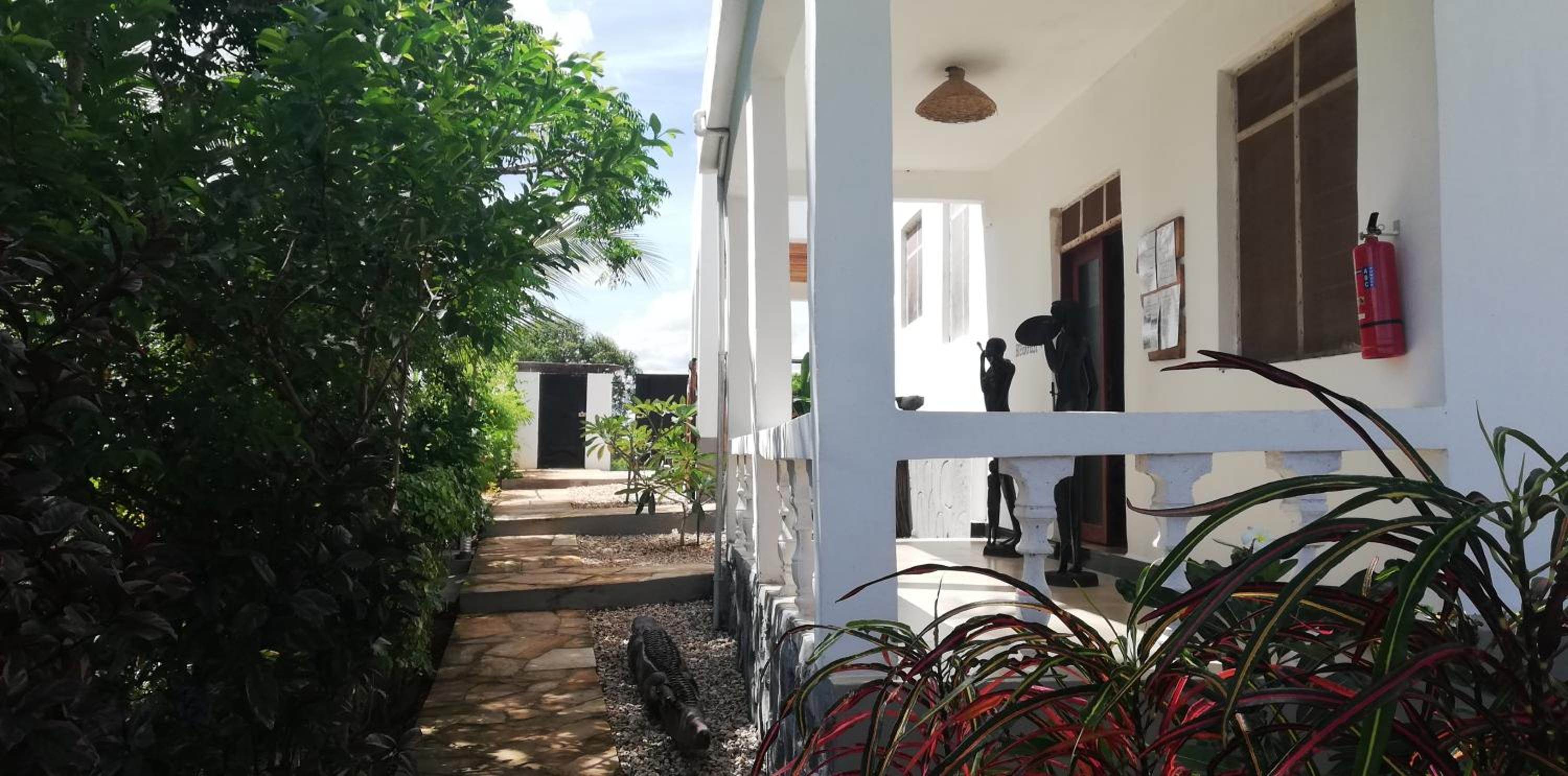 Kiwengwa Vacations - Maisha Marefu Apartments - Property Image 20