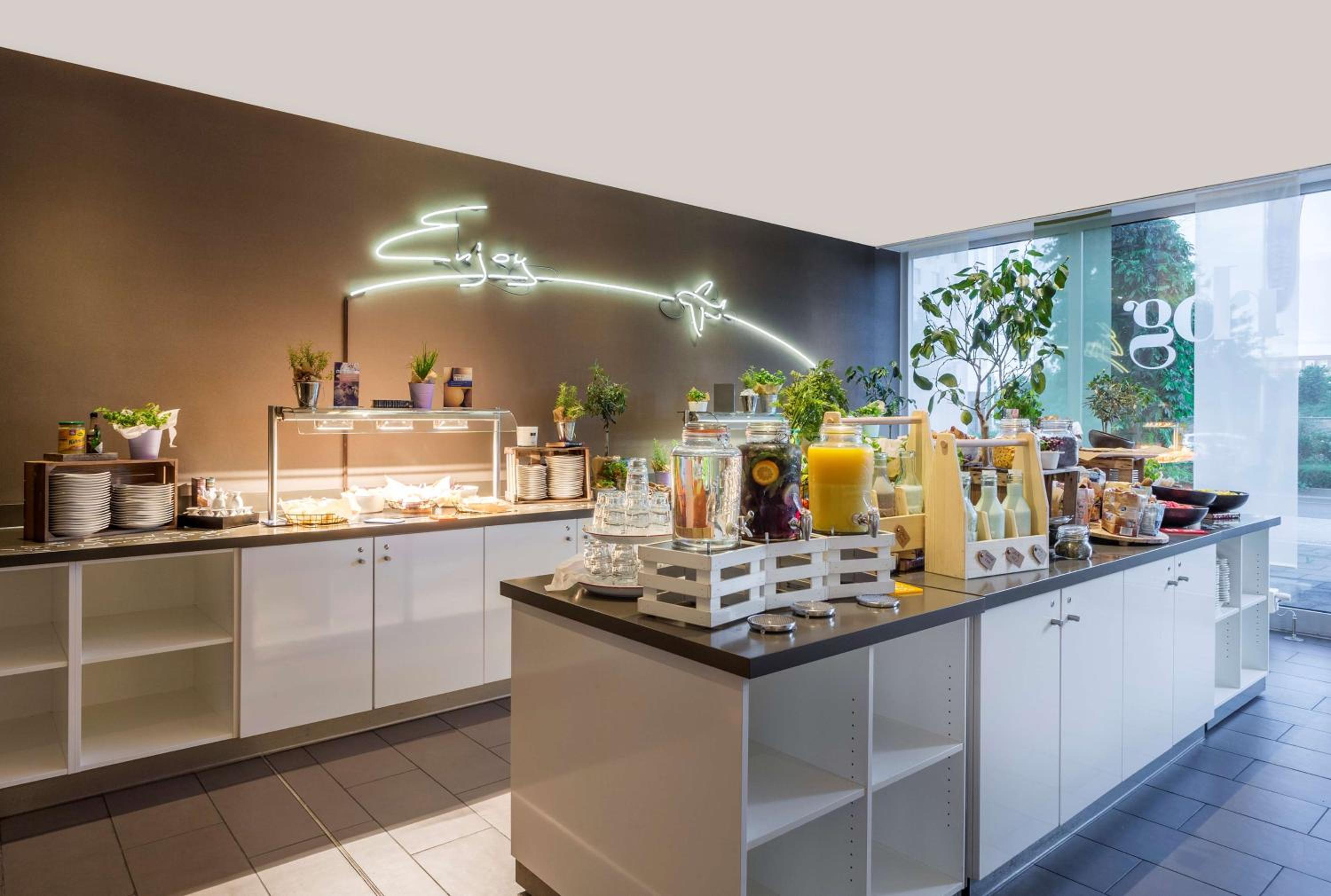 Park Inn by Radisson Frankfurt Airport - Property Image 75