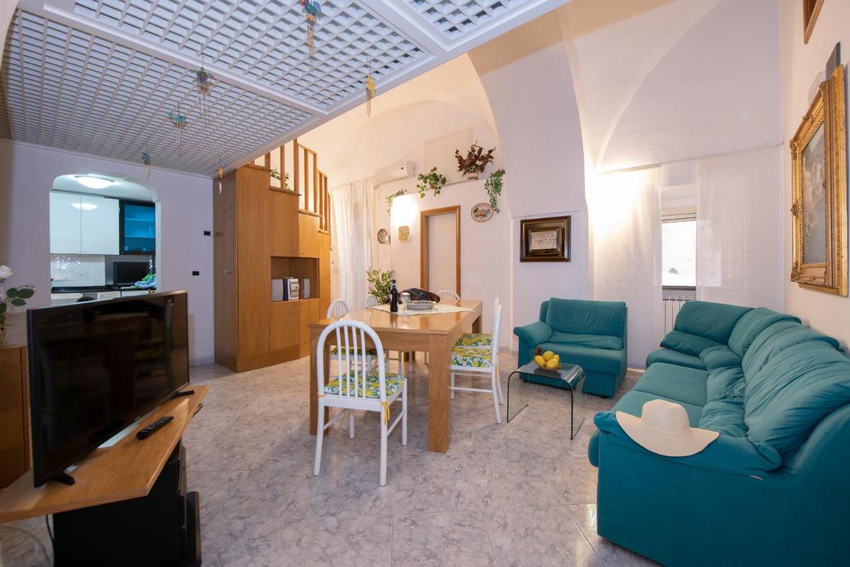 Sorelle Amendola - Amalfi coast - close to the beach photo 2