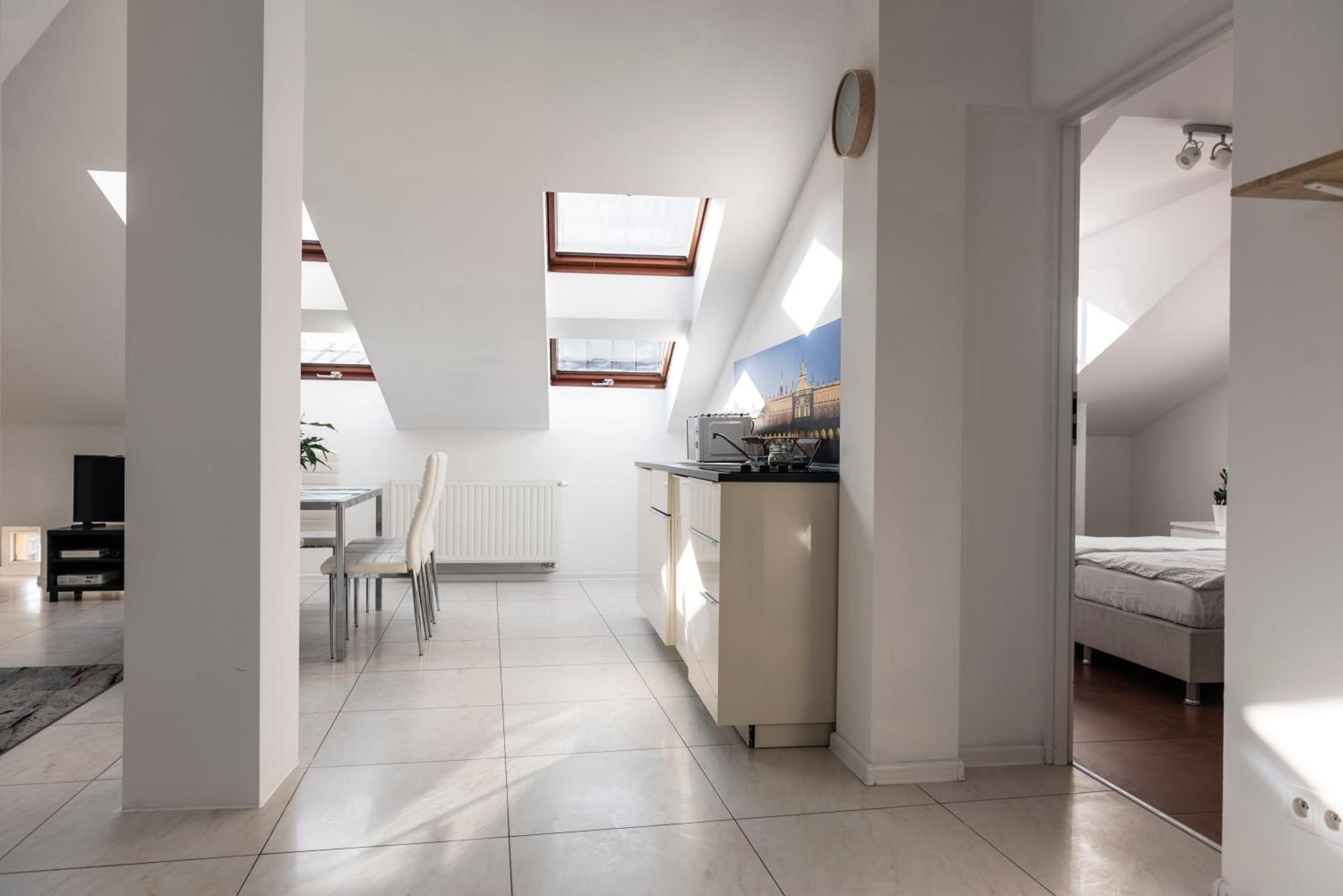 MK Apartment 100m2 Friends&Family view 3