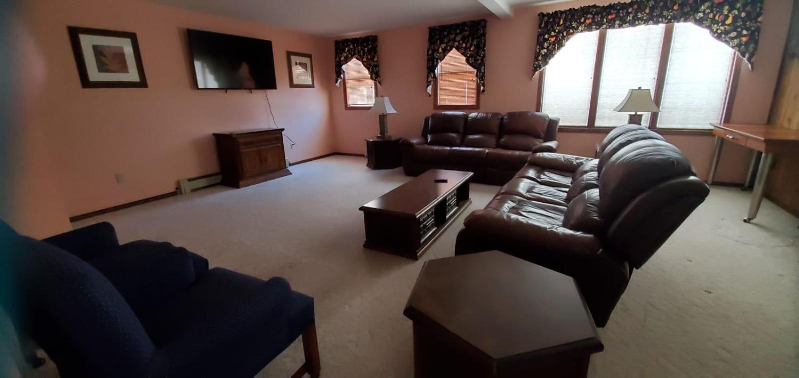 Red Ranch Inn