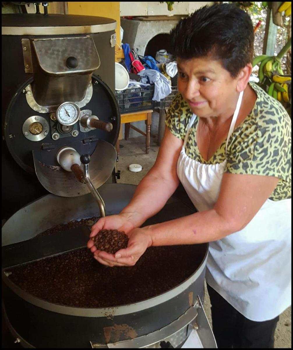 Monte Santo Y Café