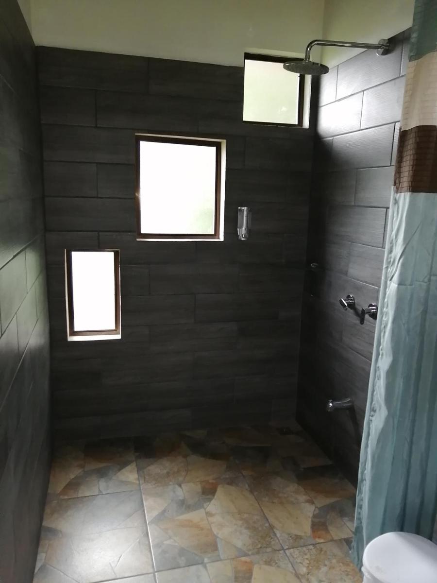 Hotel Monte Santo Y Café - Image 1