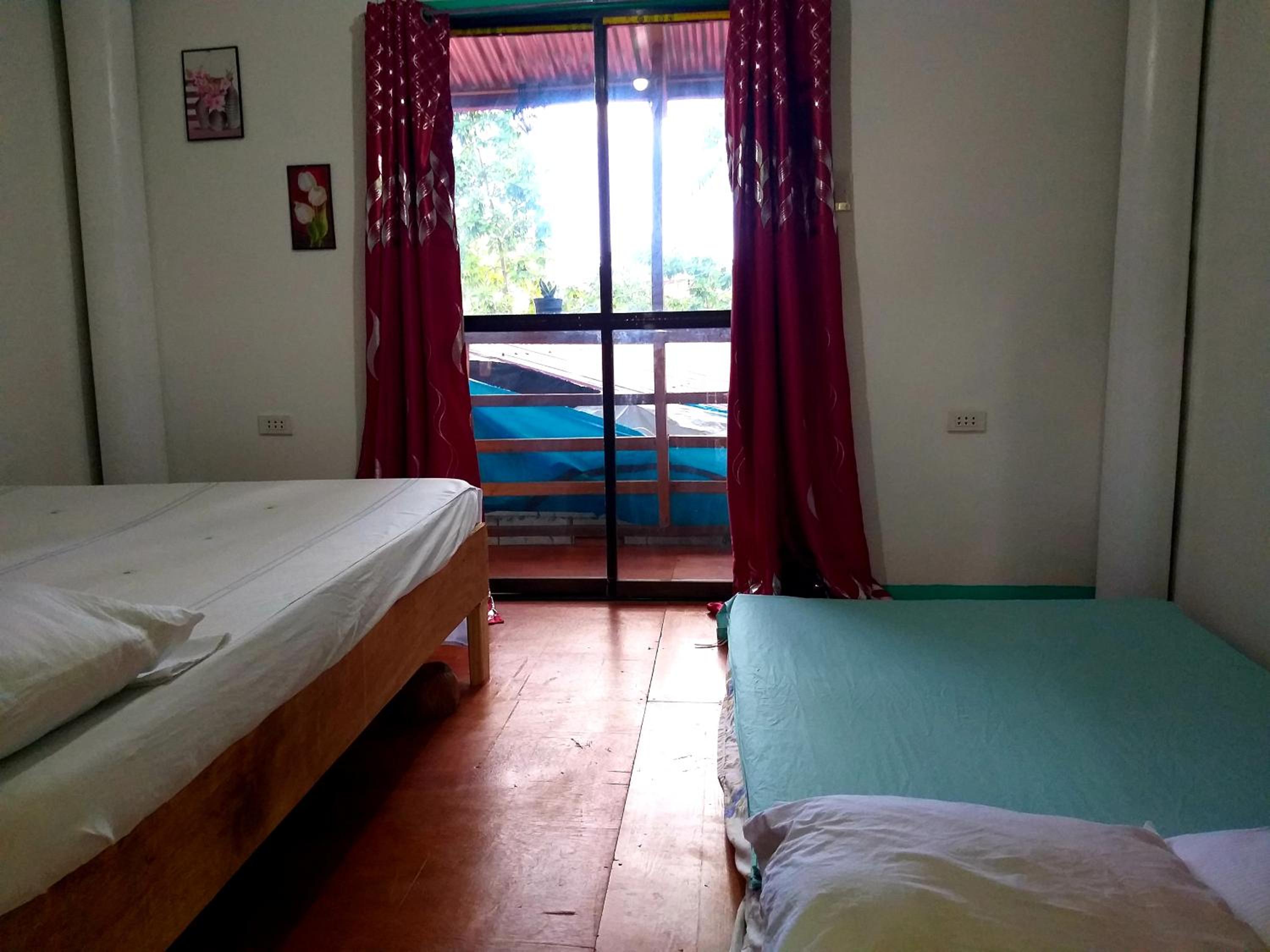2BR Casa de Viajeros 600mbps spacious 5 minutes to the beach view 4