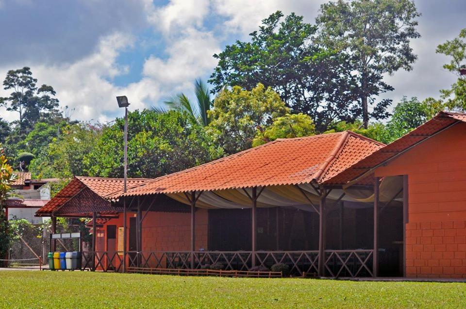 Hospedaje Amanecer