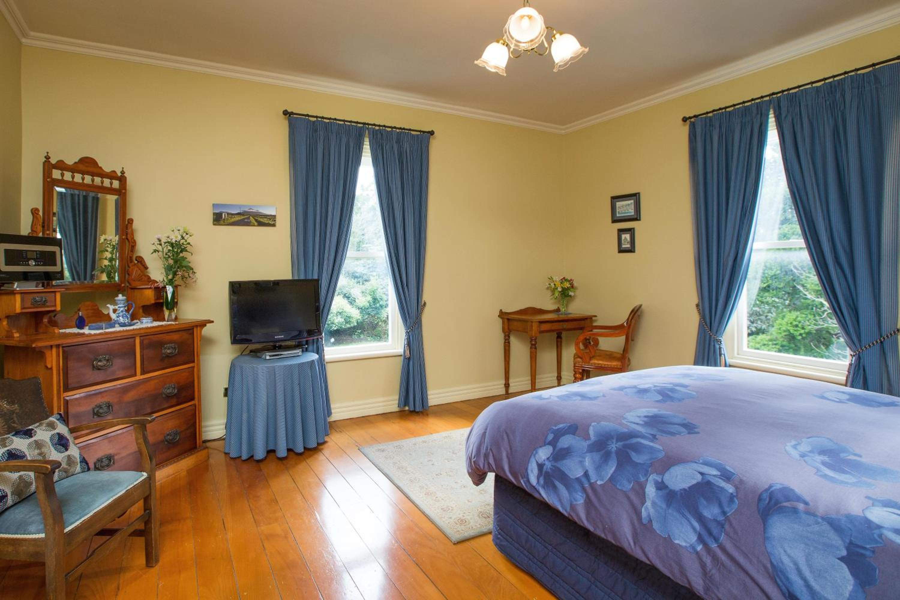 Tairoa Lodge