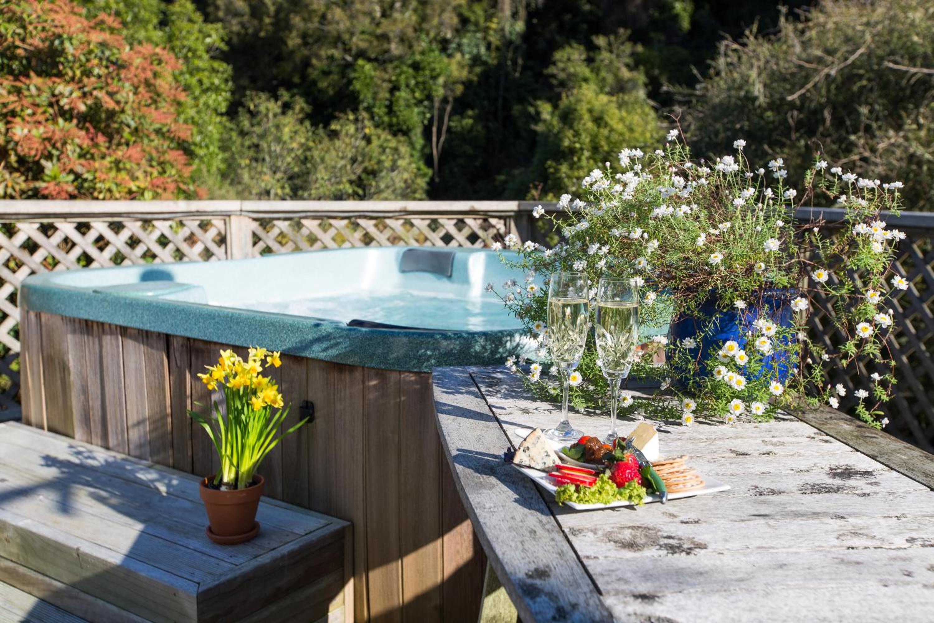Tairoa Lodge