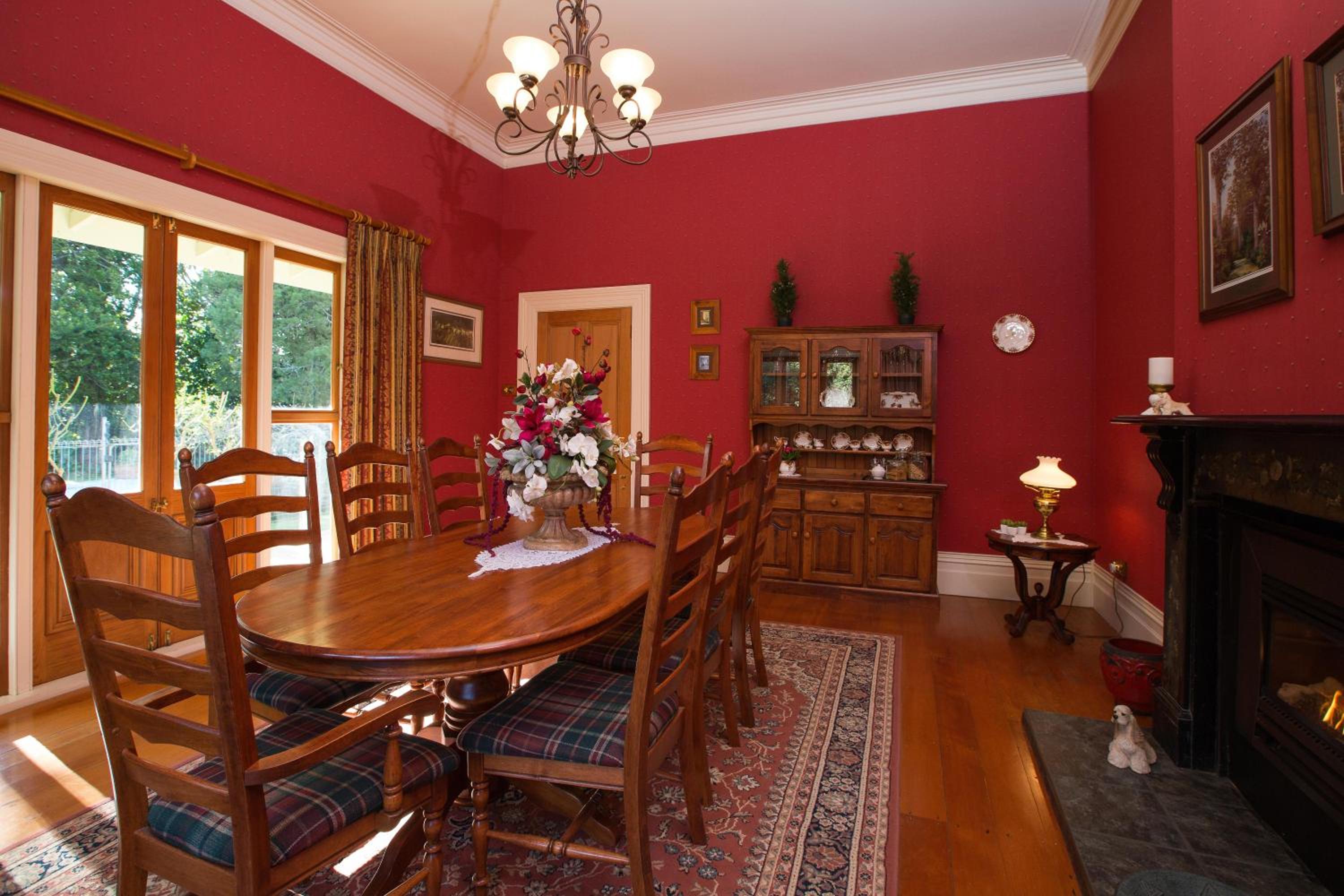 Tairoa Lodge