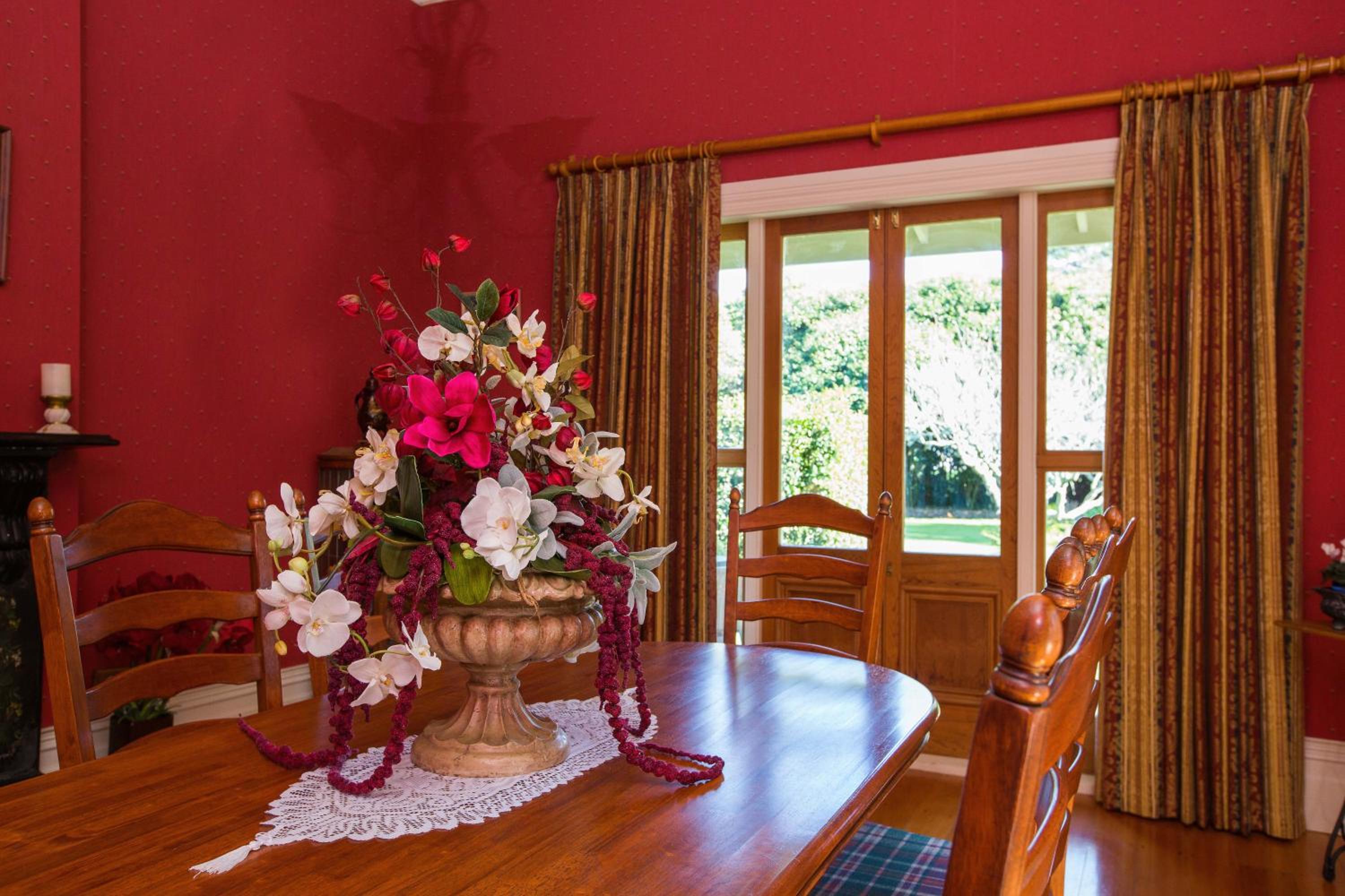 Tairoa Lodge