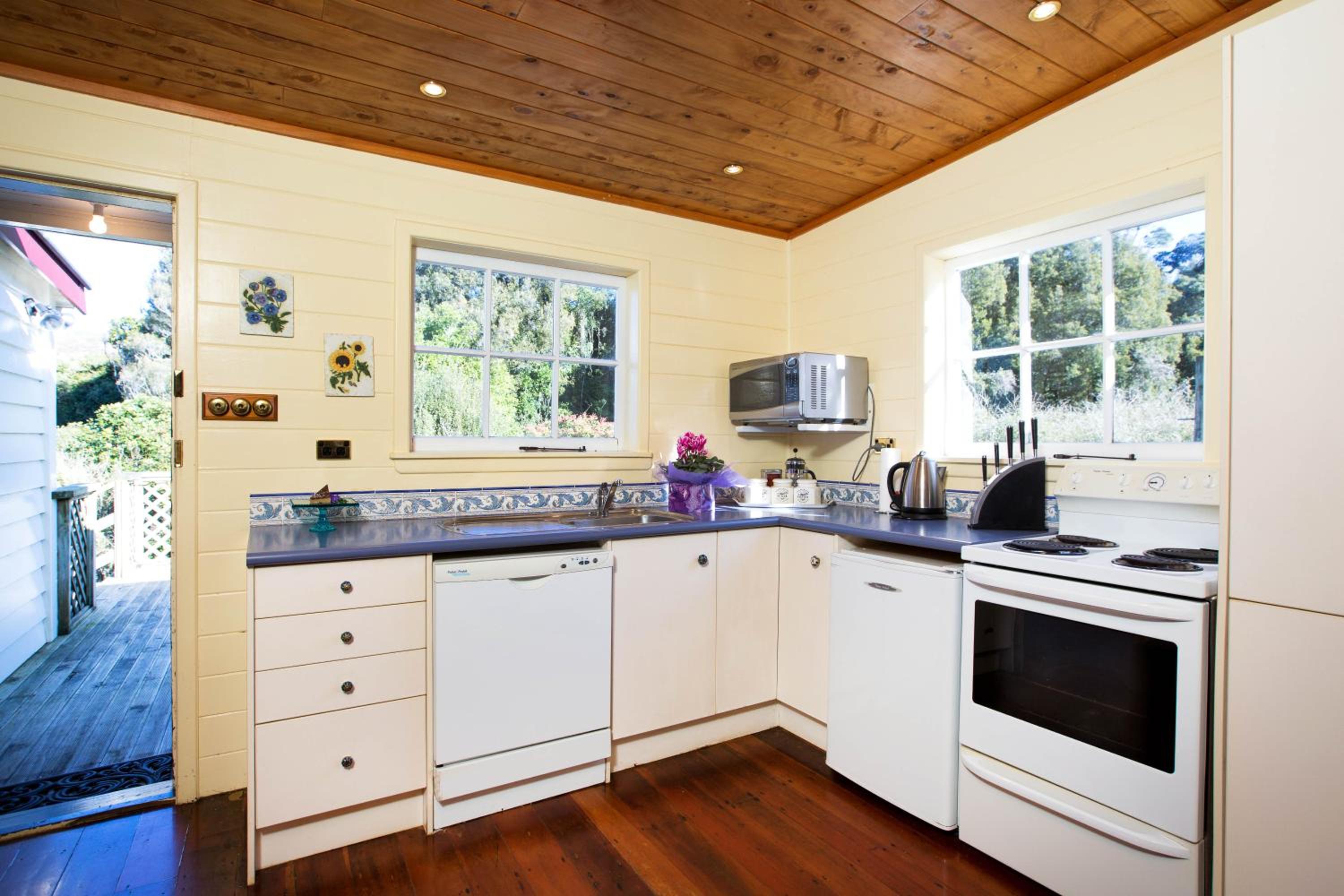 Tairoa Lodge