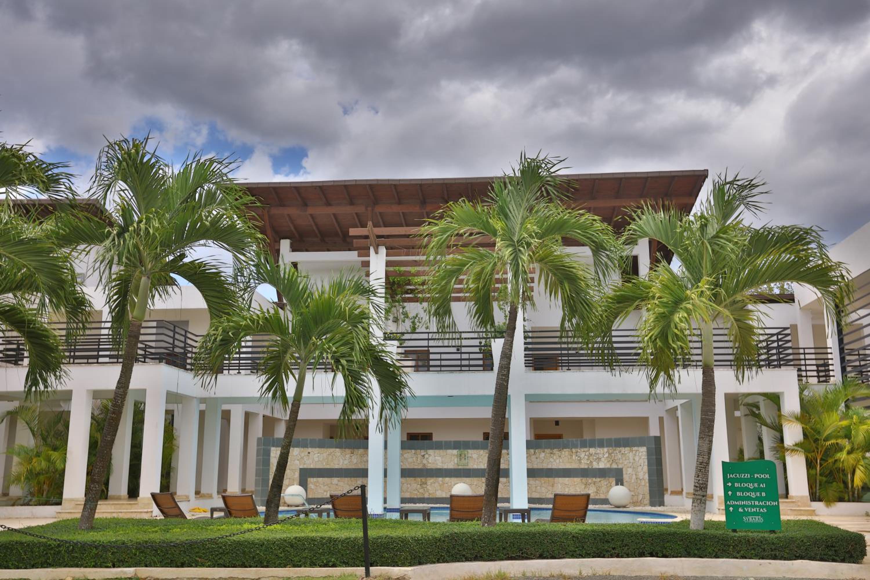 Juan Dolio Vacations - Sybaris Suites  Residences - Property Image 3